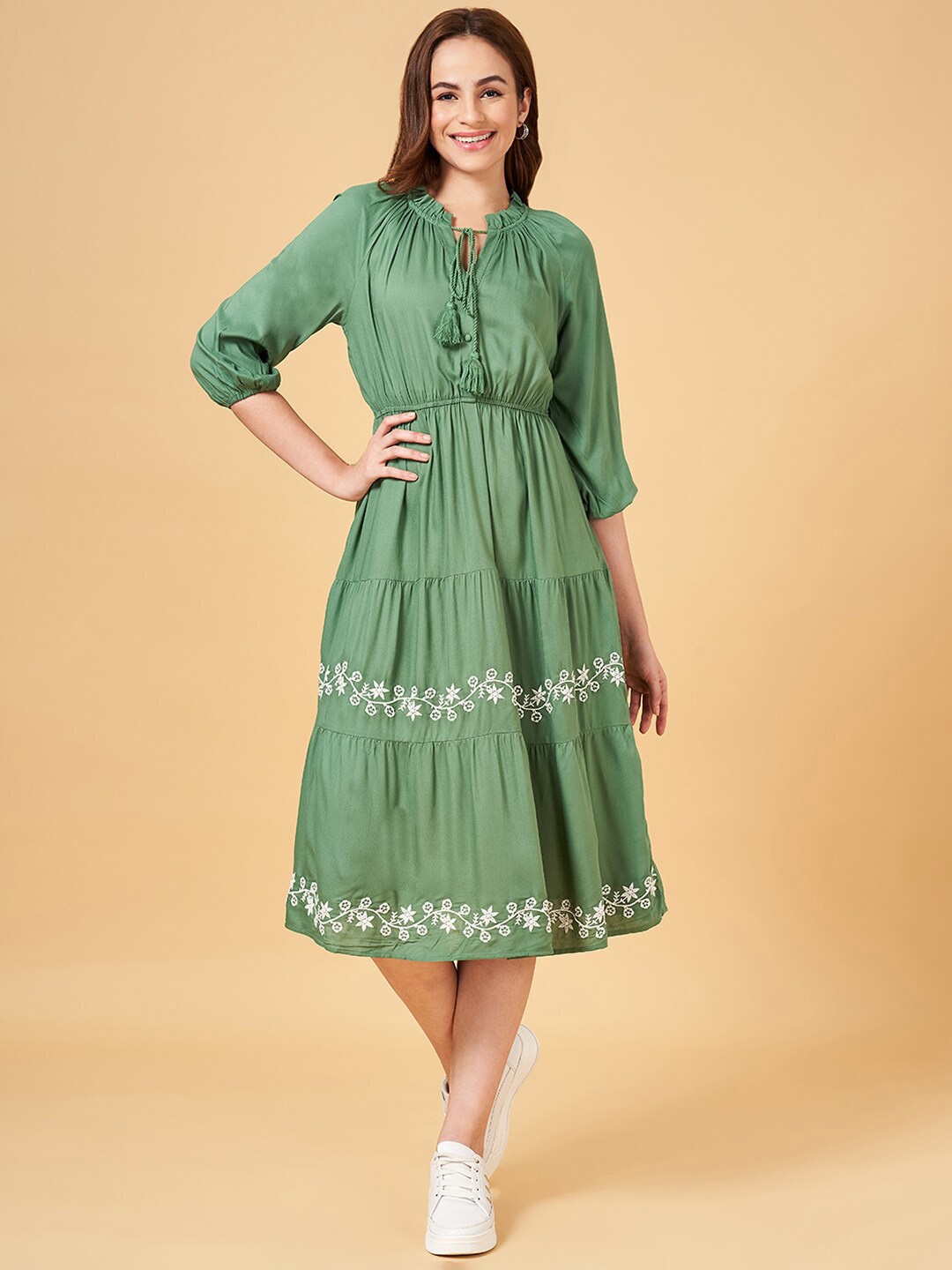 

Honey by Pantaloons Floral Printed Tie-Up Neck Puff Sleeves Fit & Flare Dress, Green