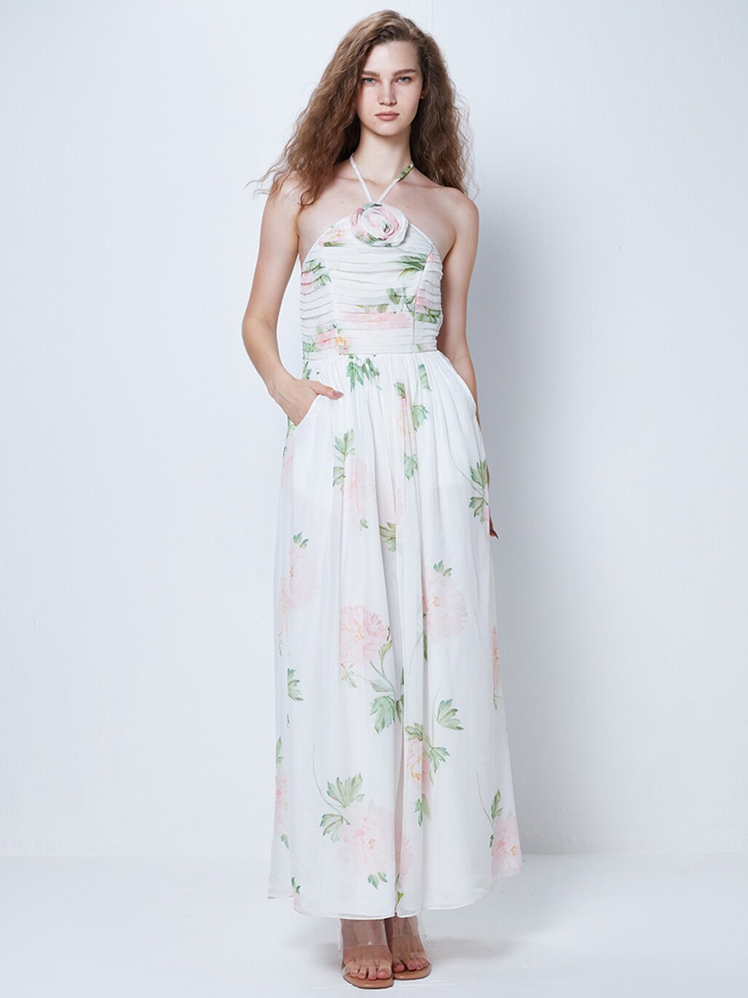 

COVER STORY White Floral Printed Halter Neck Pleated Bow Detail Chiffon Fit & Flare Dress