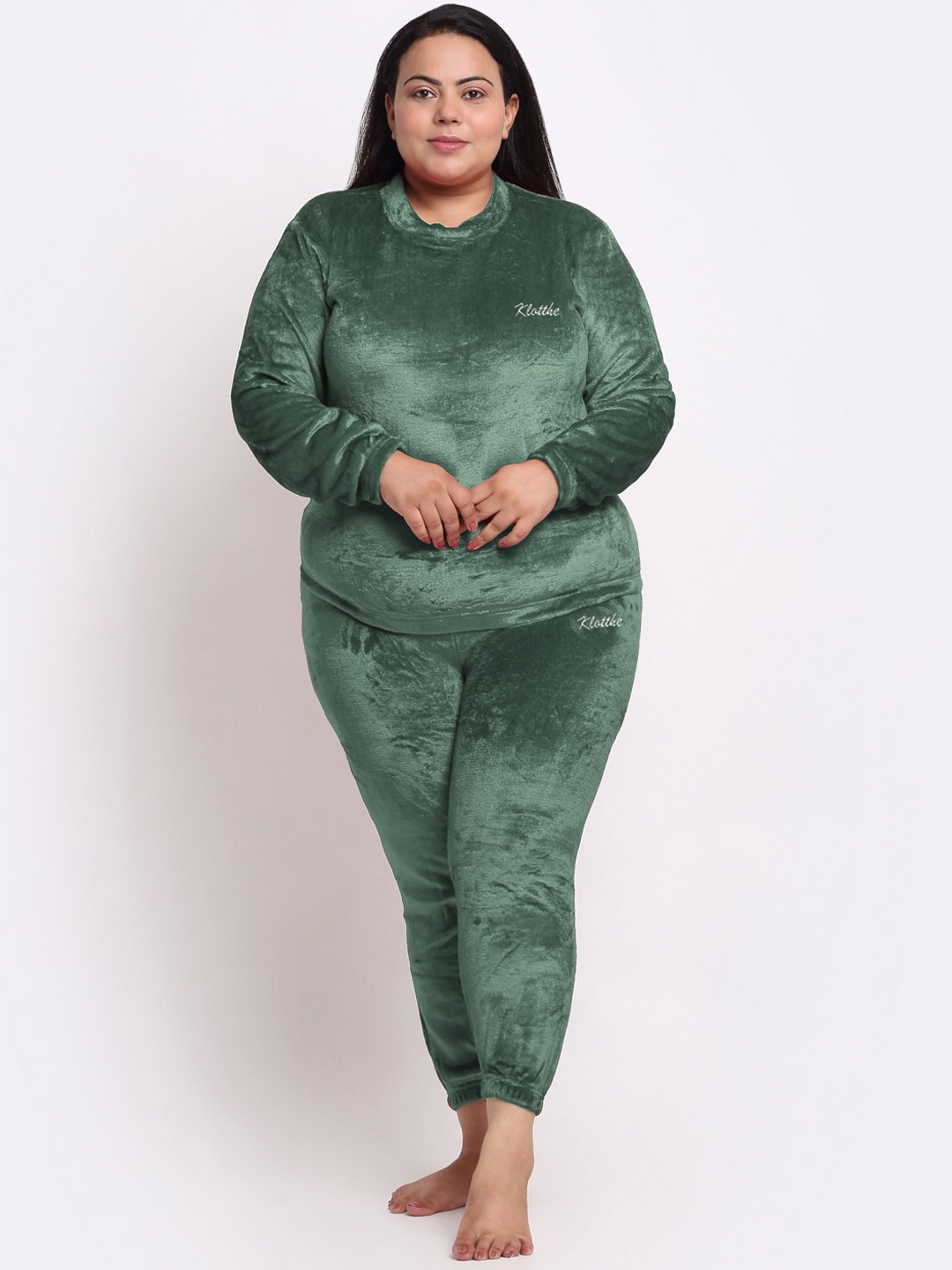 

KLOTTHE Plus Size Long Sleeves Night suit, Green