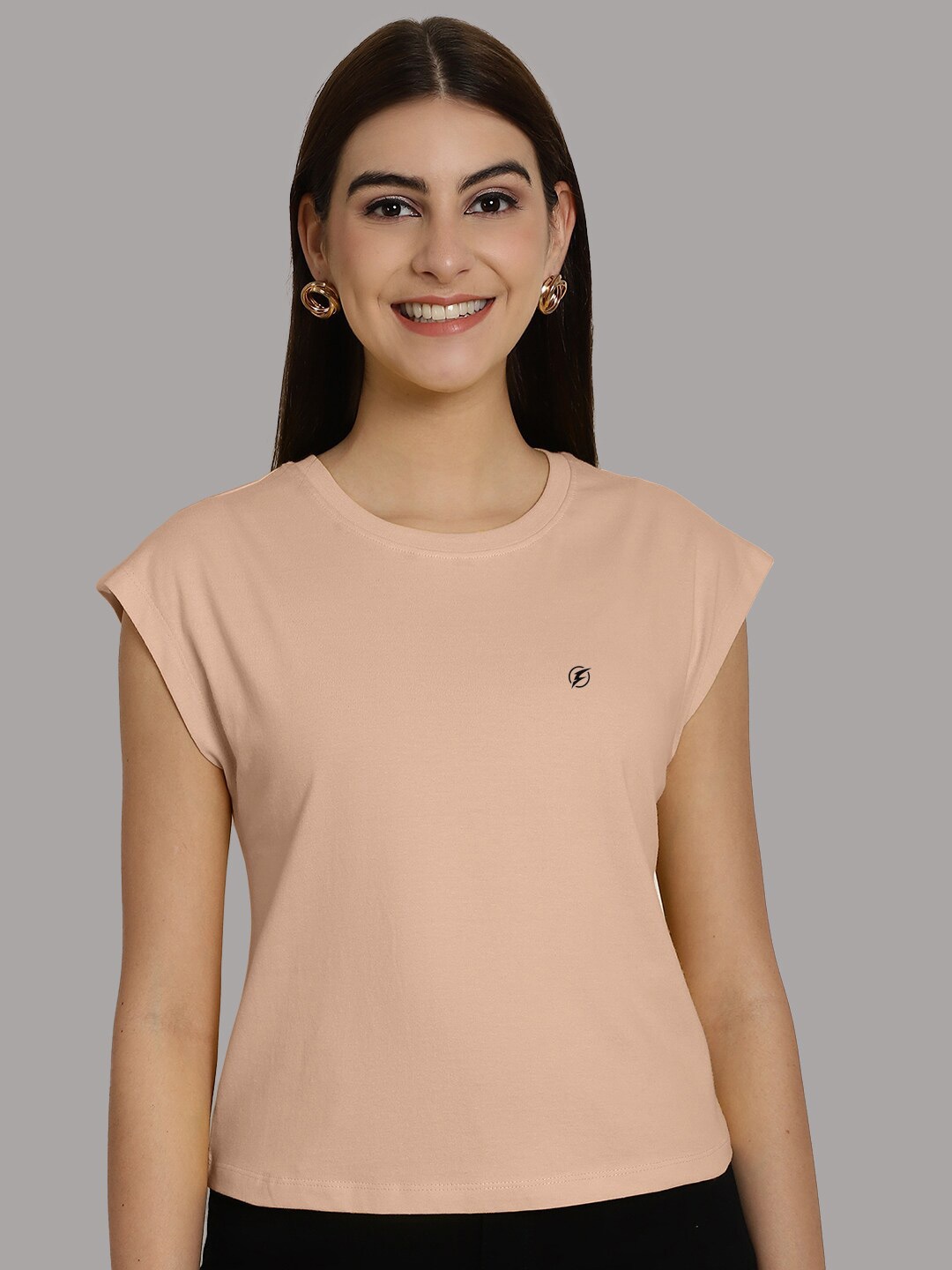 

Friskers Cotton Round Neck Extended Sleeves T-shirt, Coral