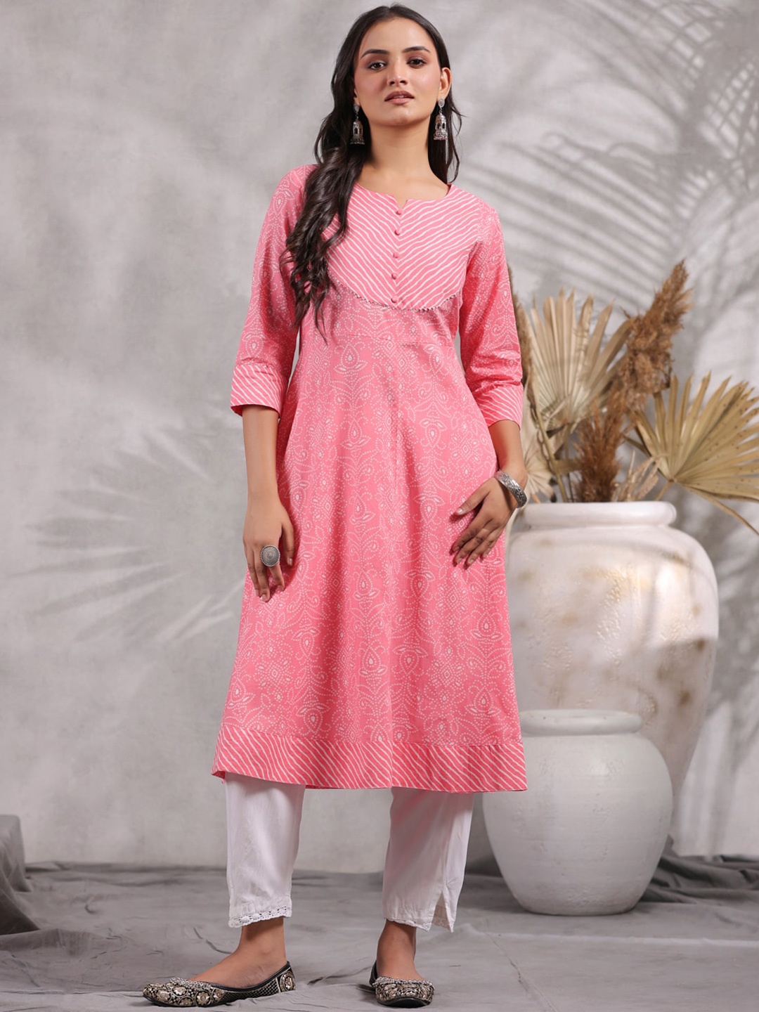 

Anubhutee Bandhani Printed Thread Work Pure Cotton A-Line Kurta, Coral