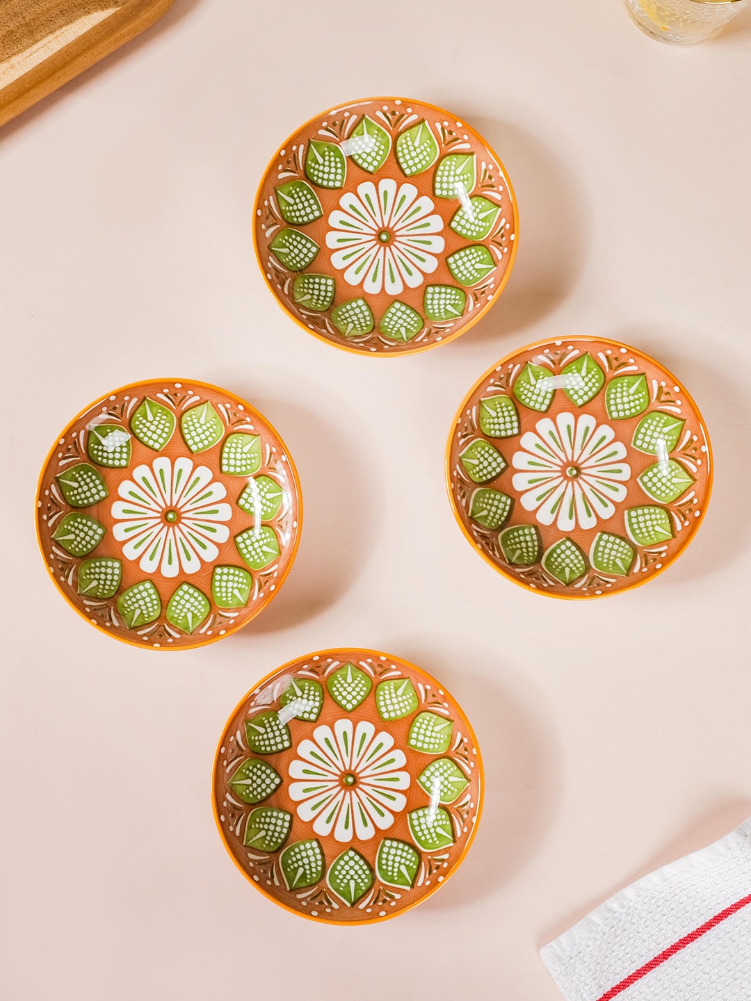 

Nestasia Brown & Green 4 Pieces Floral Printed Ceramic Matte Plates