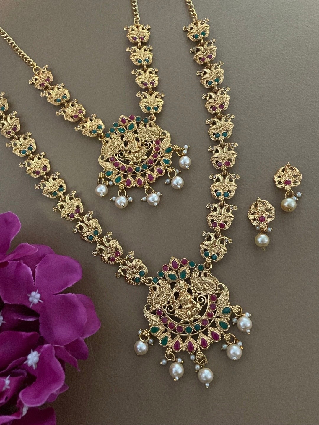 

Digital Dress Room Set Of 2 Gold-Plated Stones-Studded & Beaded Jewellery Set