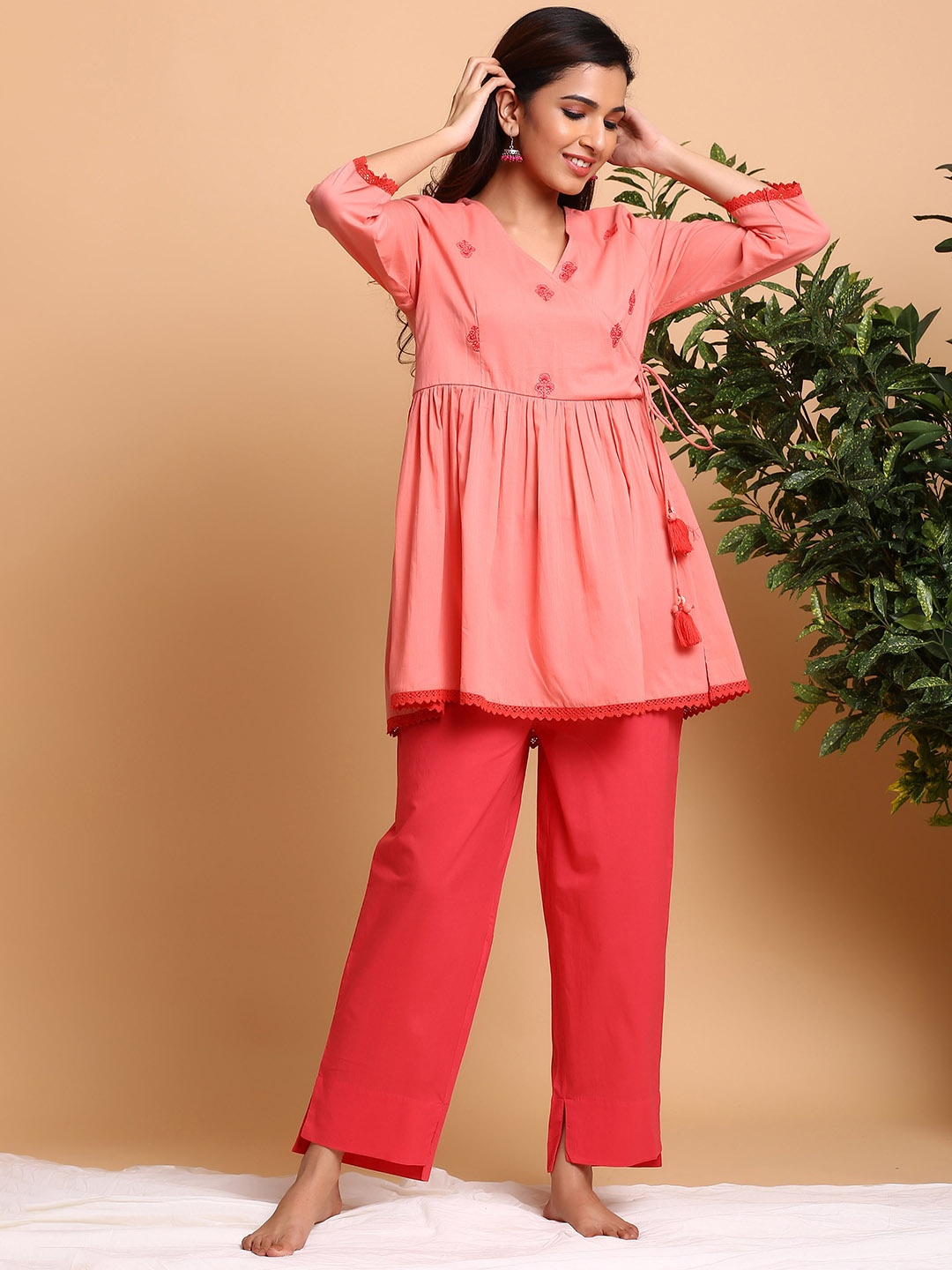

The Kurta Express Embroidered Angrakha Pure Cotton Kurti with Trousers, Peach