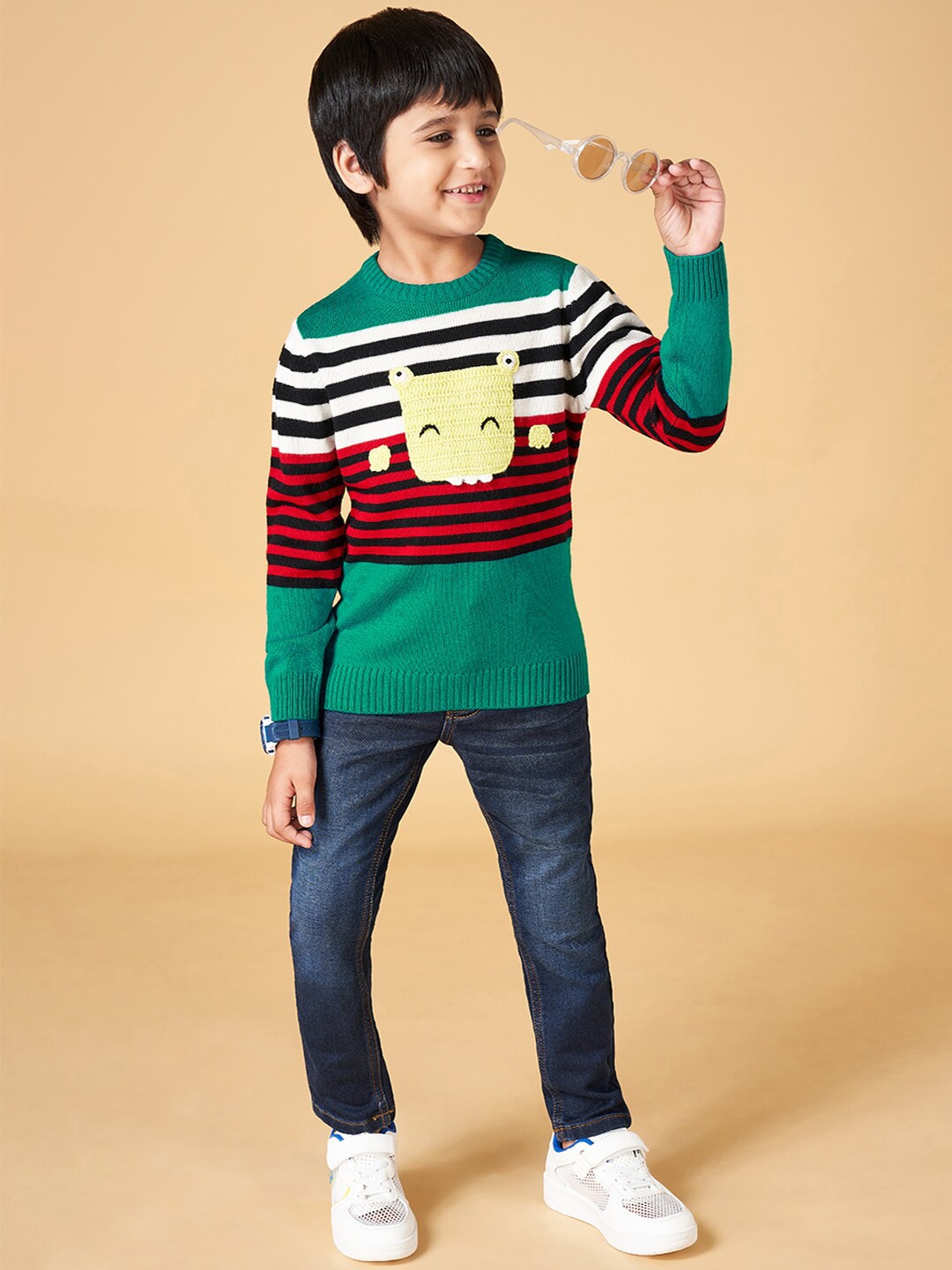 

YU by Pantaloons Boys Striped Embroidered Round Neck Acrylic Pullover Sweater, Green