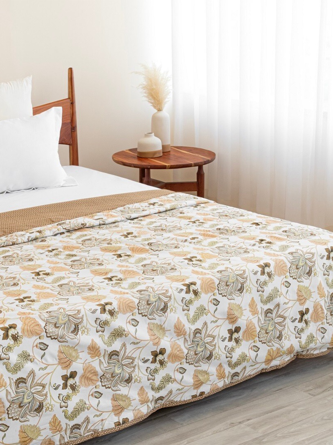 

HOMEMONDE White & Beige Floral Pure Cotton AC Room 150 GSM Reversible Single Bed Dohar