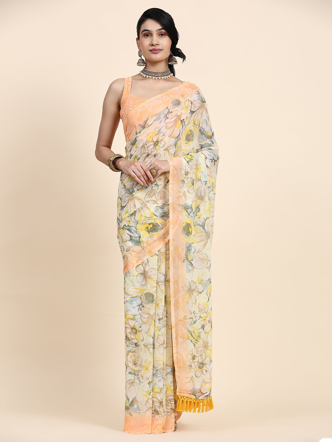 

RACHNA Floral Printed Saree, Yellow