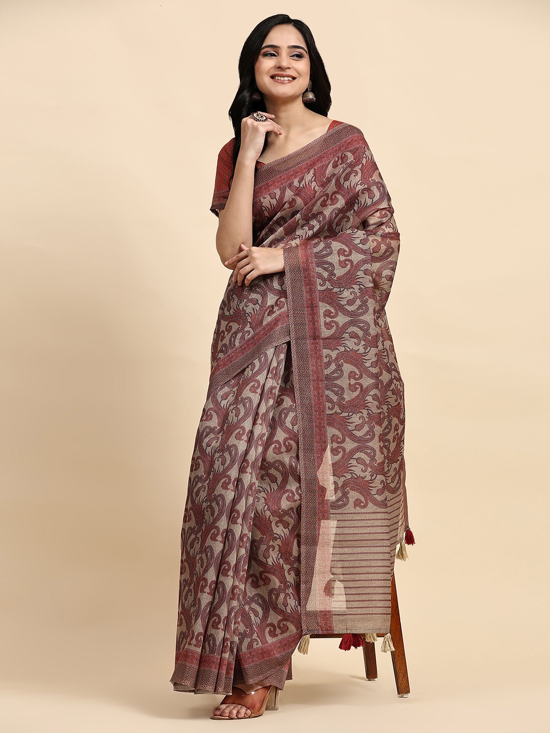 

RACHNA Floral Printed Chanderi Saree, Beige