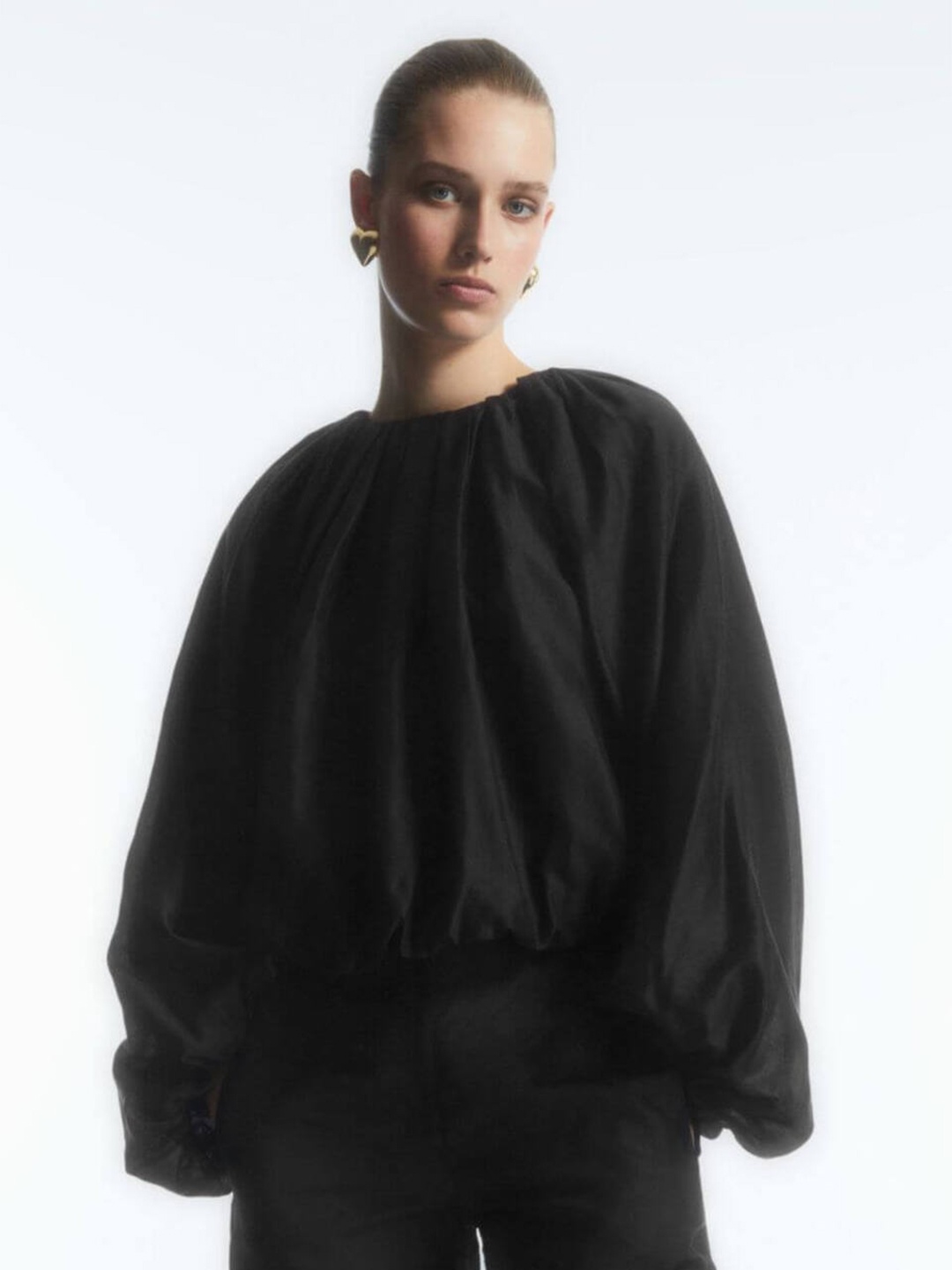 

FancyPants Round Neck Puff Sleeve Regular Top, Black
