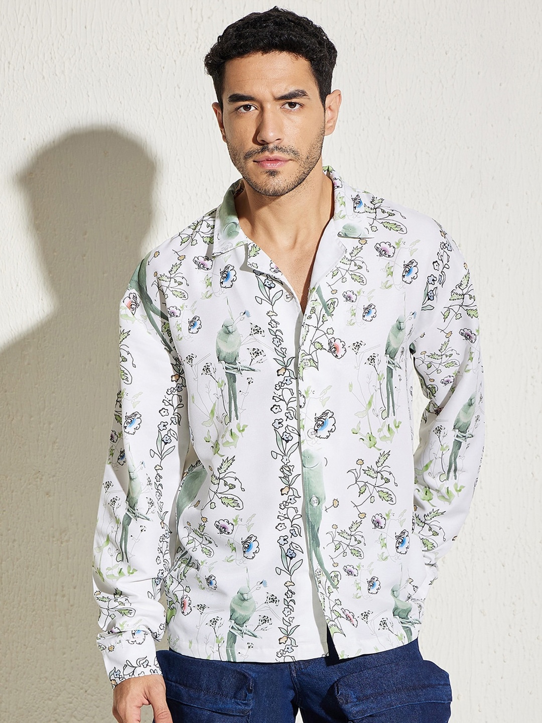 

FUGAZEE Relaxed Floral Printed Spread Collar Casual Shirt, White