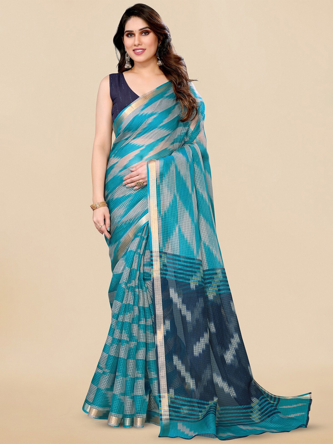 

MIRCHI FASHION Blue Geometric Printed Zari Detailed Saree