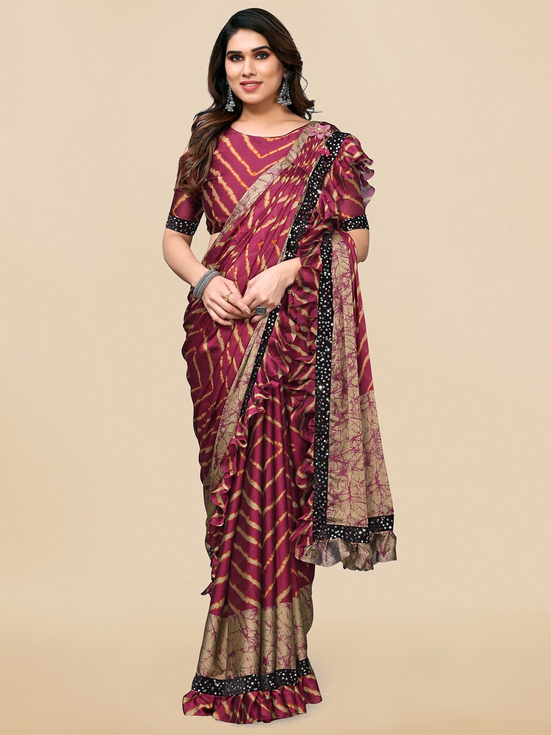 

MIRCHI FASHION Pink Leheriya Printed Sequinned Detailed Ruffles Saree