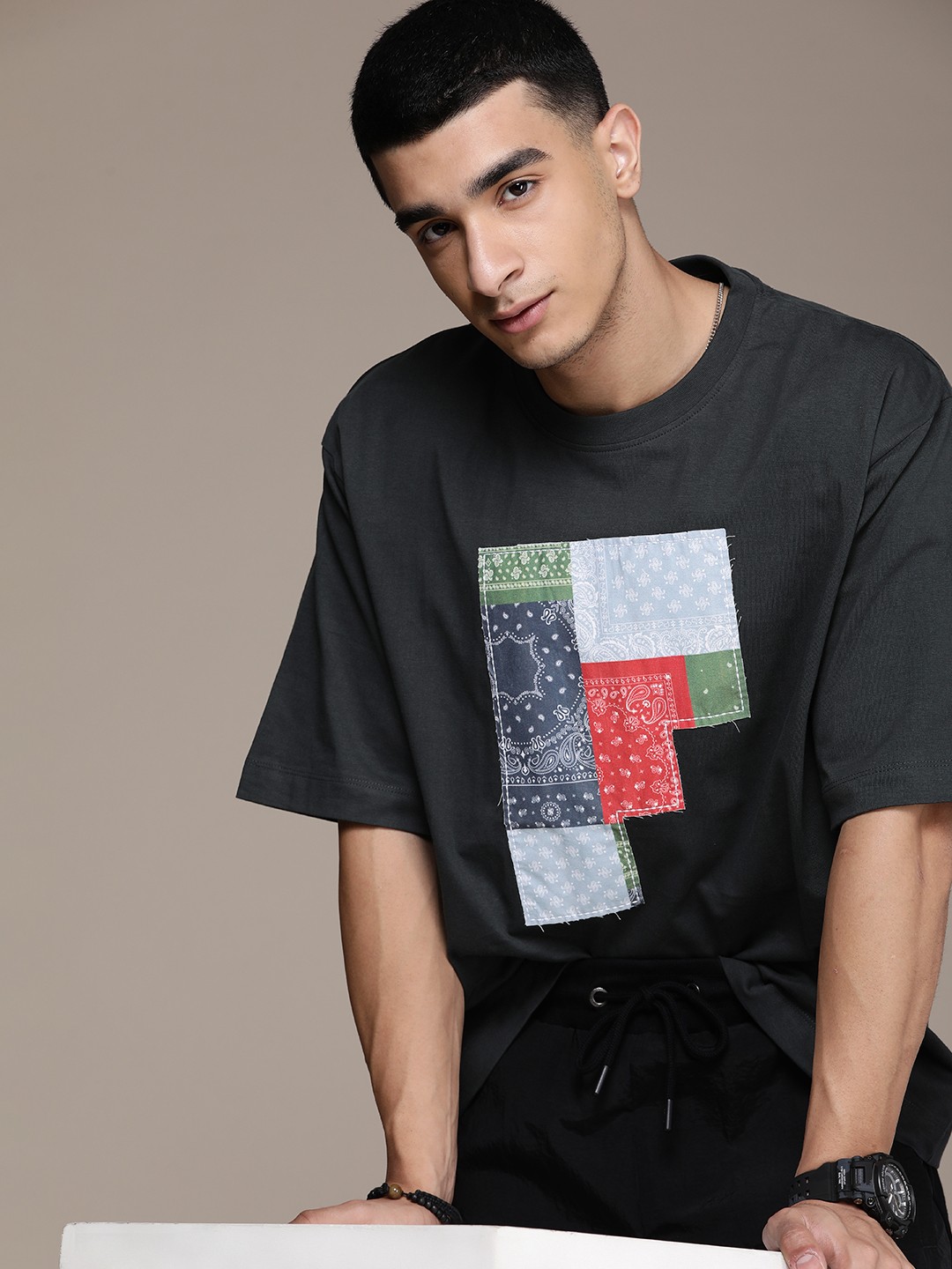 

FORCE IX Printed Drop-Shoulder Sleeves Pure Cotton Oversized T-shirt, Grey