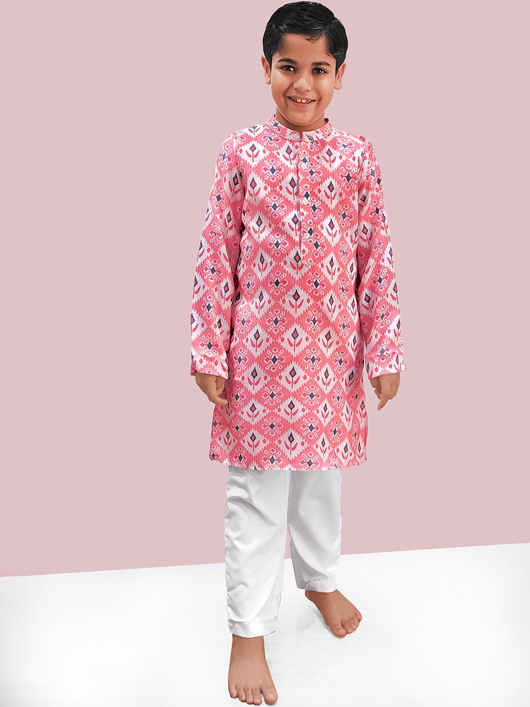

Naughty Ninos Boys Ethnic Motifs Printed Regular Kurta With Pyjamas, Pink