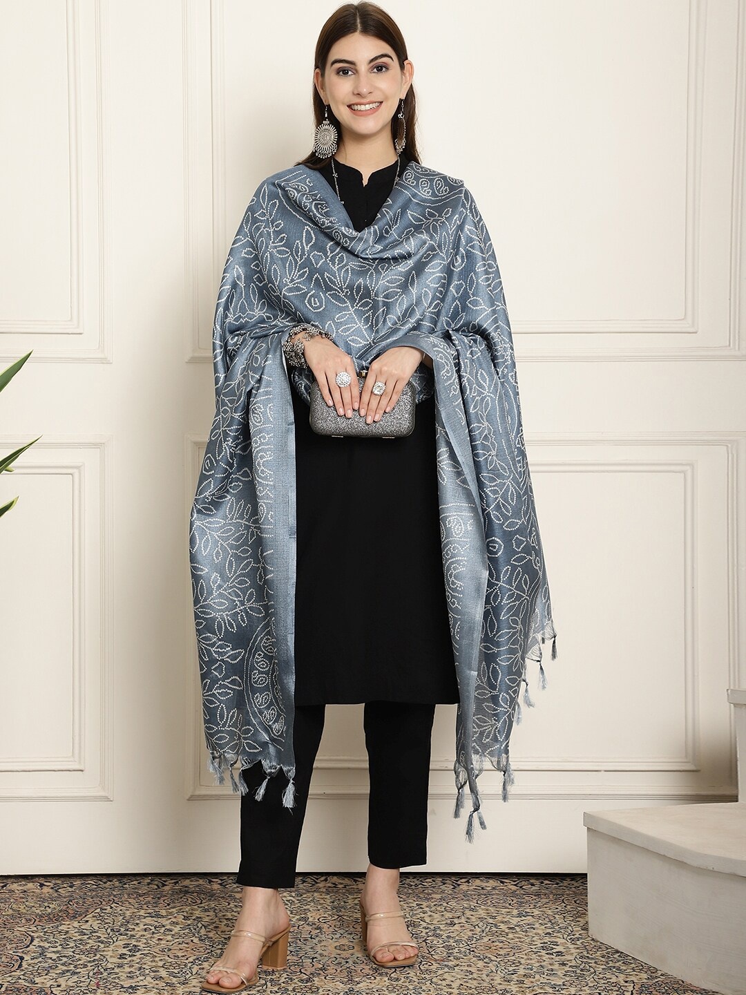 

LOOM LEGACY Bandhani Printed Dupatta, Blue