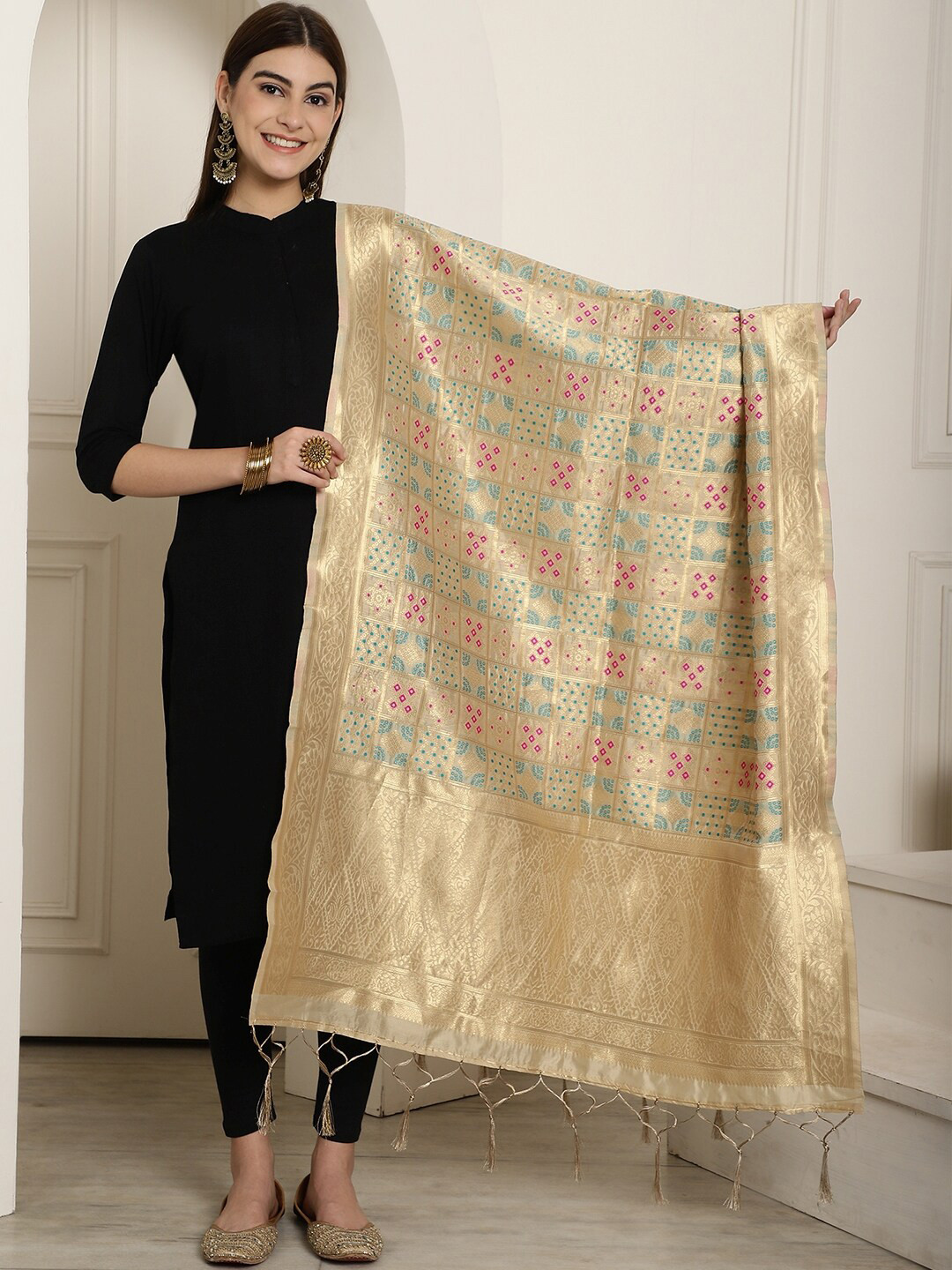 

LOOM LEGACY Woven Design Silk Dupatta with Zari, Gold