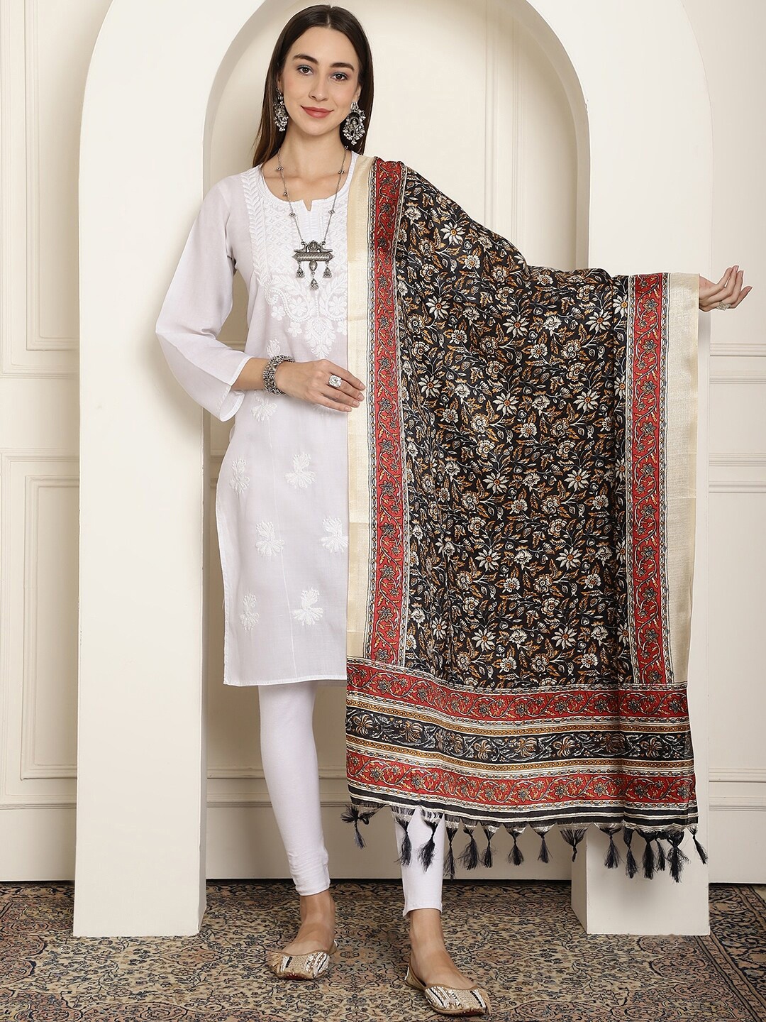

LOOM LEGACY Kalamkari Printed Dupatta, Black