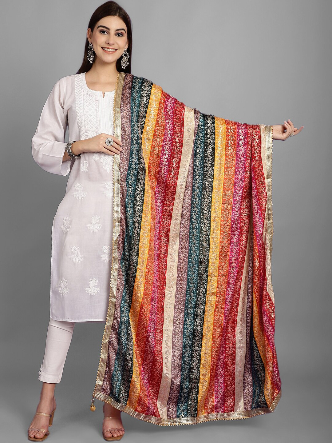 

LOOM LEGACY Floral Printed Silk Dupatta WIth Gotta Patti, Orange