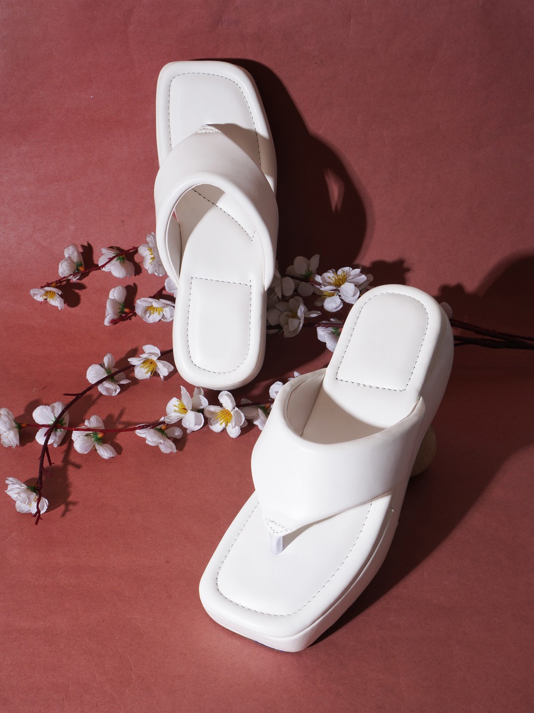 

Try Me Open Toe Flatform Heels, White