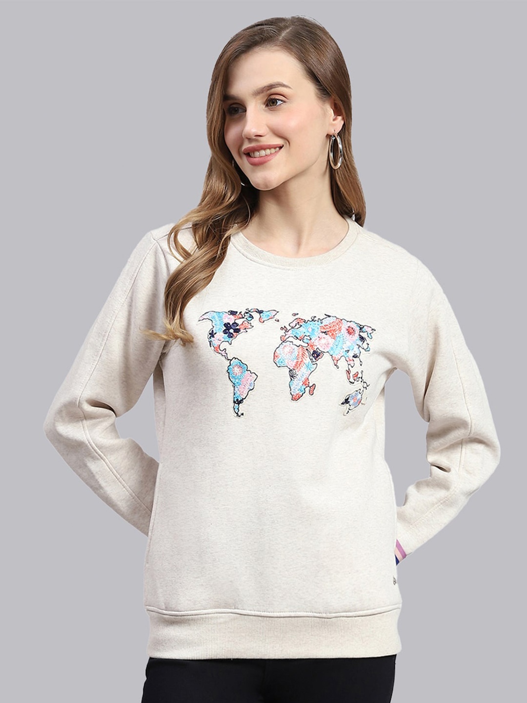 

Monte Carlo Embroidered Long Sleeves Pullover, Beige