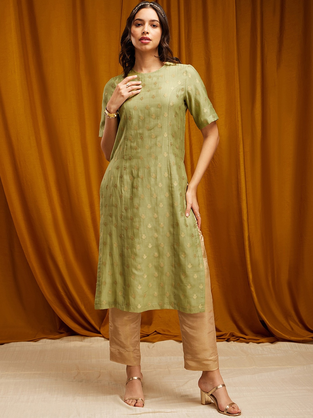 

Pink Fort Ethnic Motifs Embroidered Brocade Chanderi Silk Straight Kurta, Lime green
