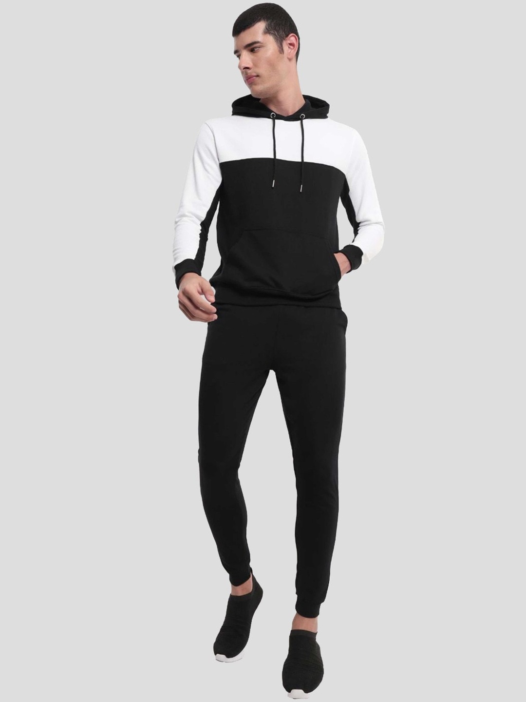 

NOBERO Colourblocked Hooded Pure Cotton Sweatshirt with Joggers, Black