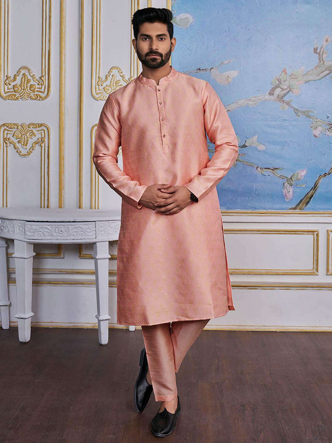 

Inddus Geometric Woven Design Straight Kurta With Trousers, Pink