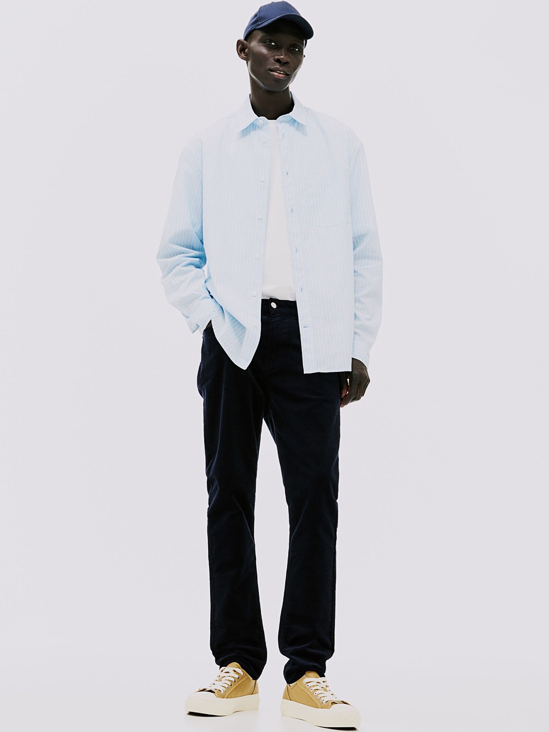 

H&M Men Slim Fit Corduroy Trousers, Blue