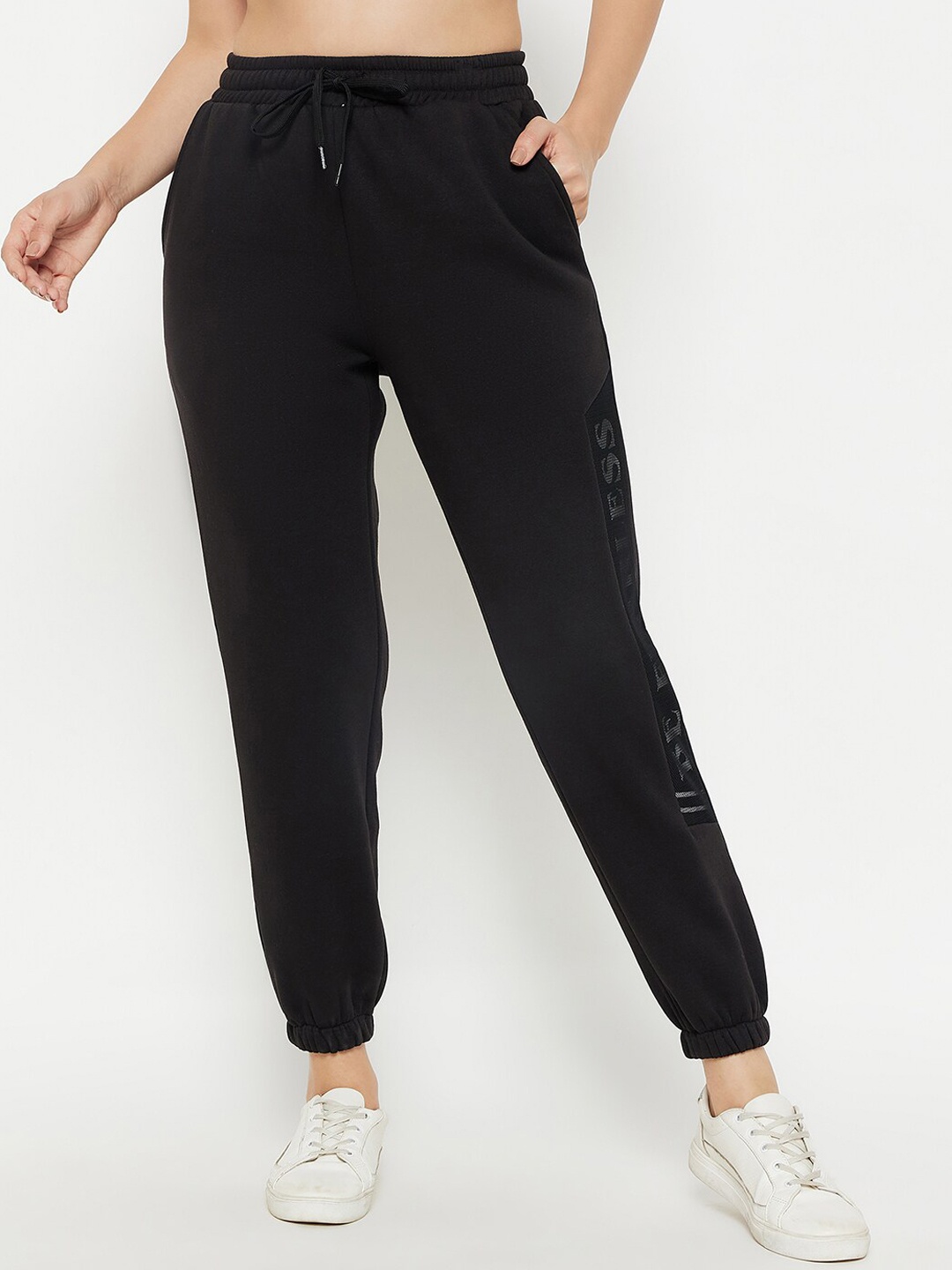 

MADAME M SECRET Women Printed Cotton Mid-Rise Joggers, Black