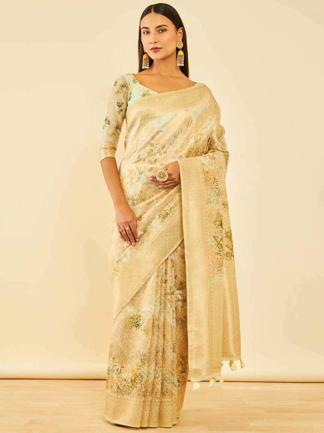 

Soch Green & Gold-Toned Floral Woven Design Zari Silk Blend Tussar Saree