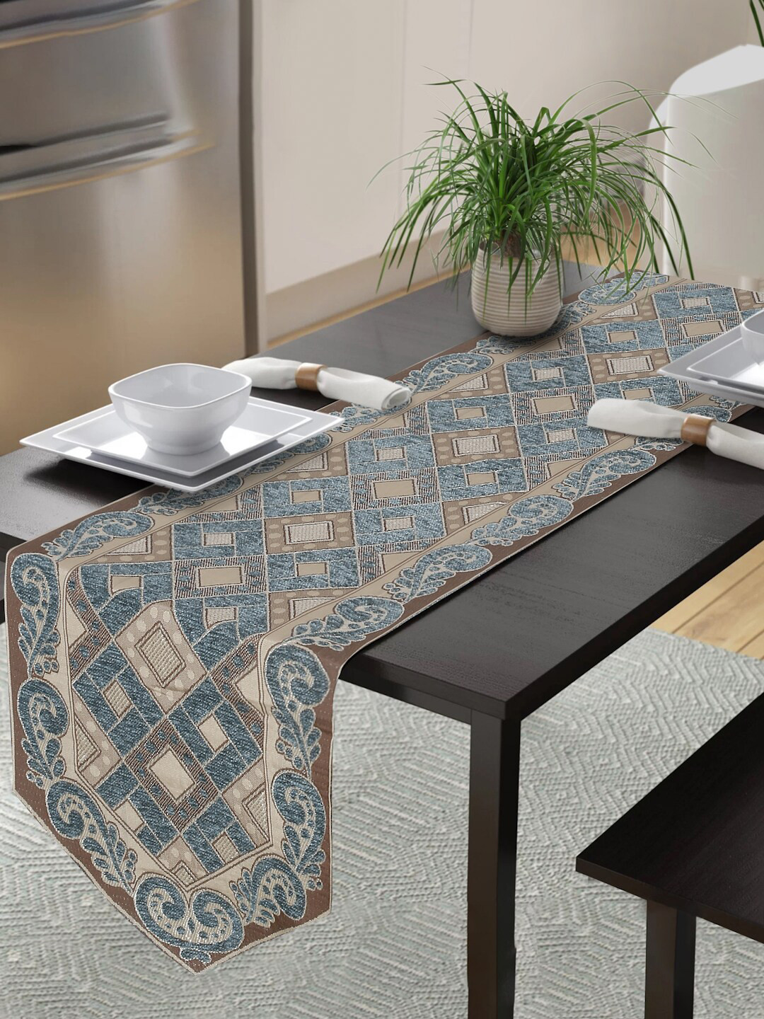 

MULTITEX Grey & Beige Geometric Pure Cotton Table Runner