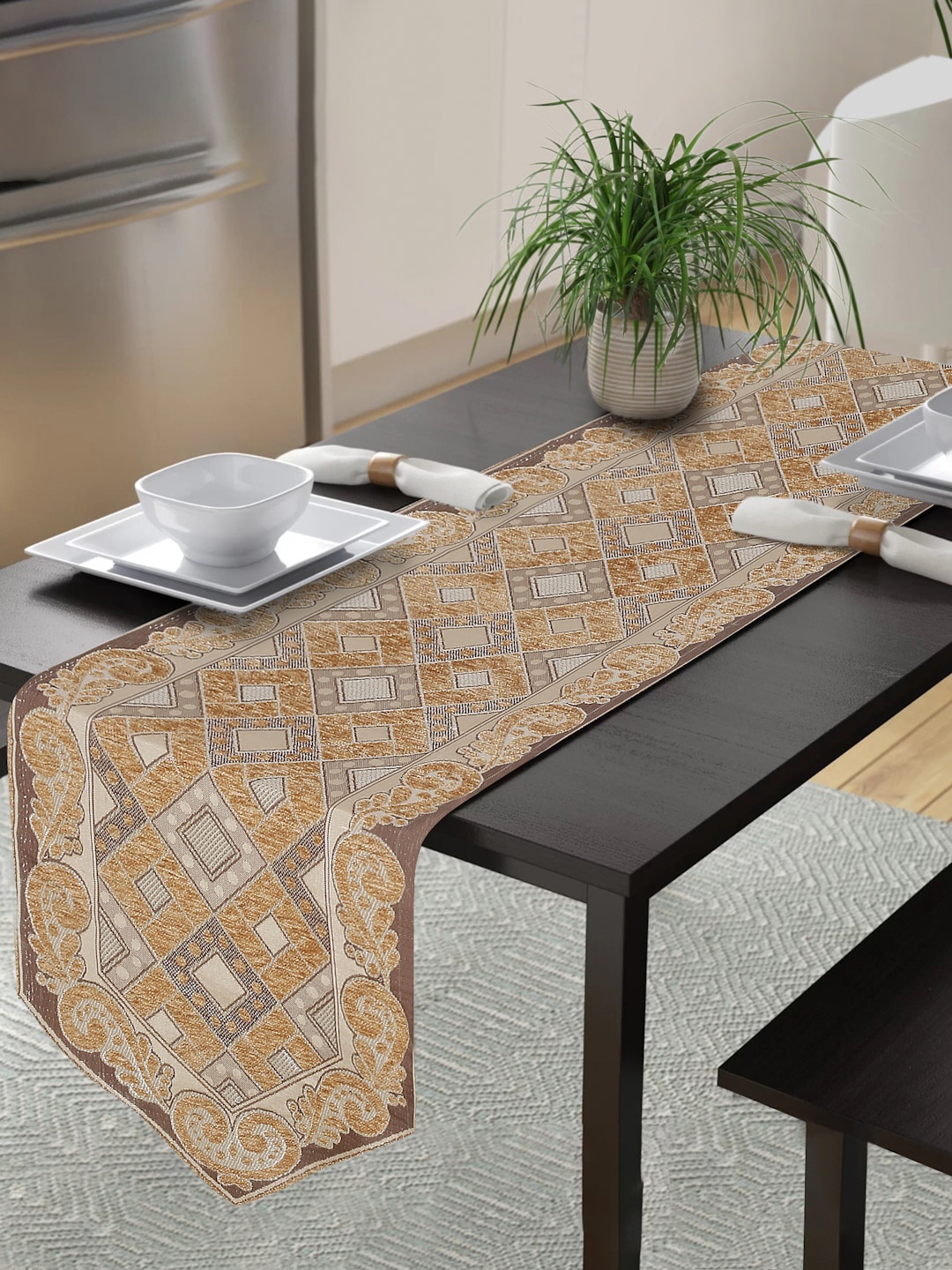 

MULTITEX Peach-Colored Checked Pure Cotton Hand-Tufted Table Runner