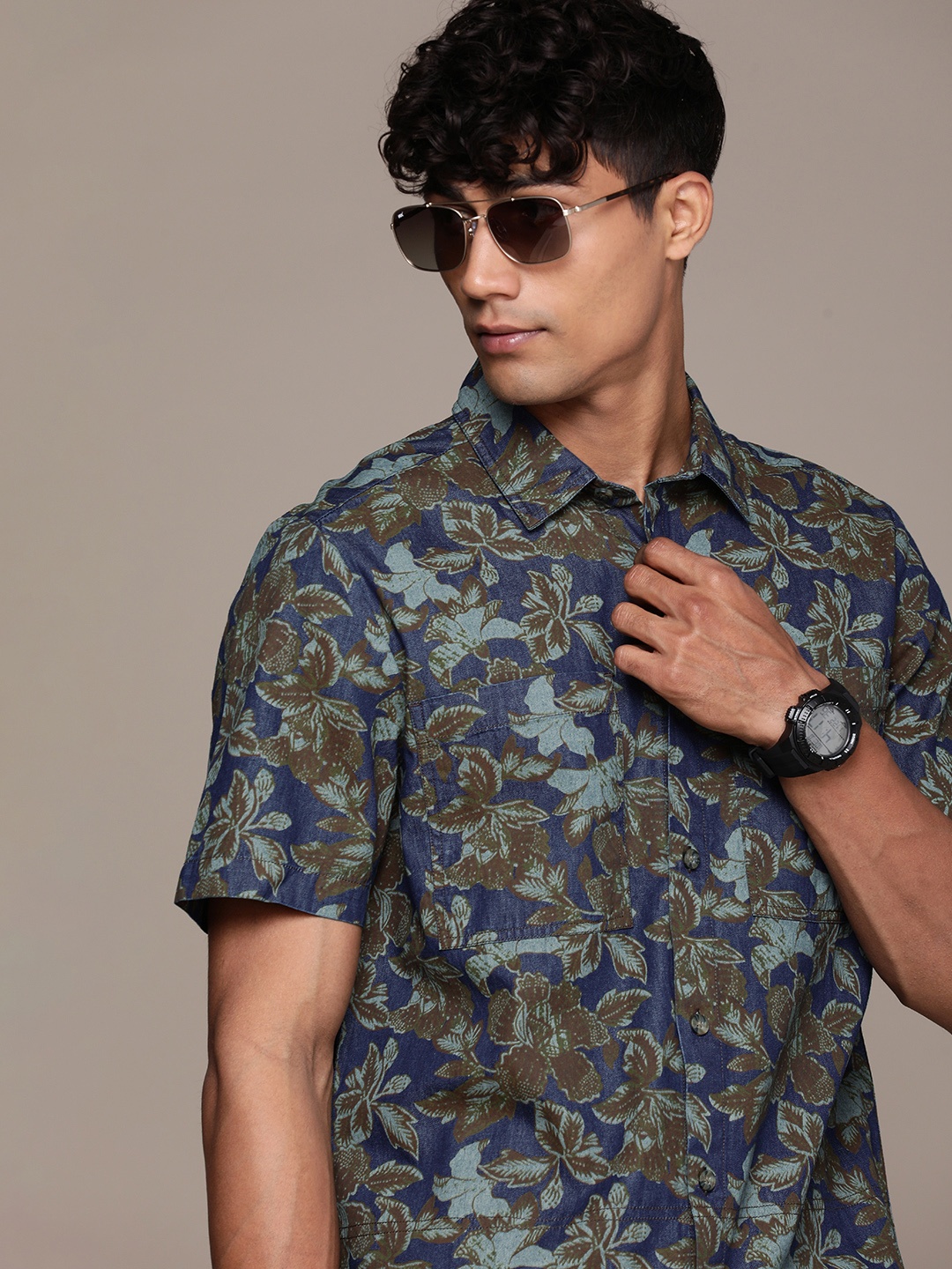 

FORCE IX Pure Cotton Floral Printed Casual Shirt, Brown
