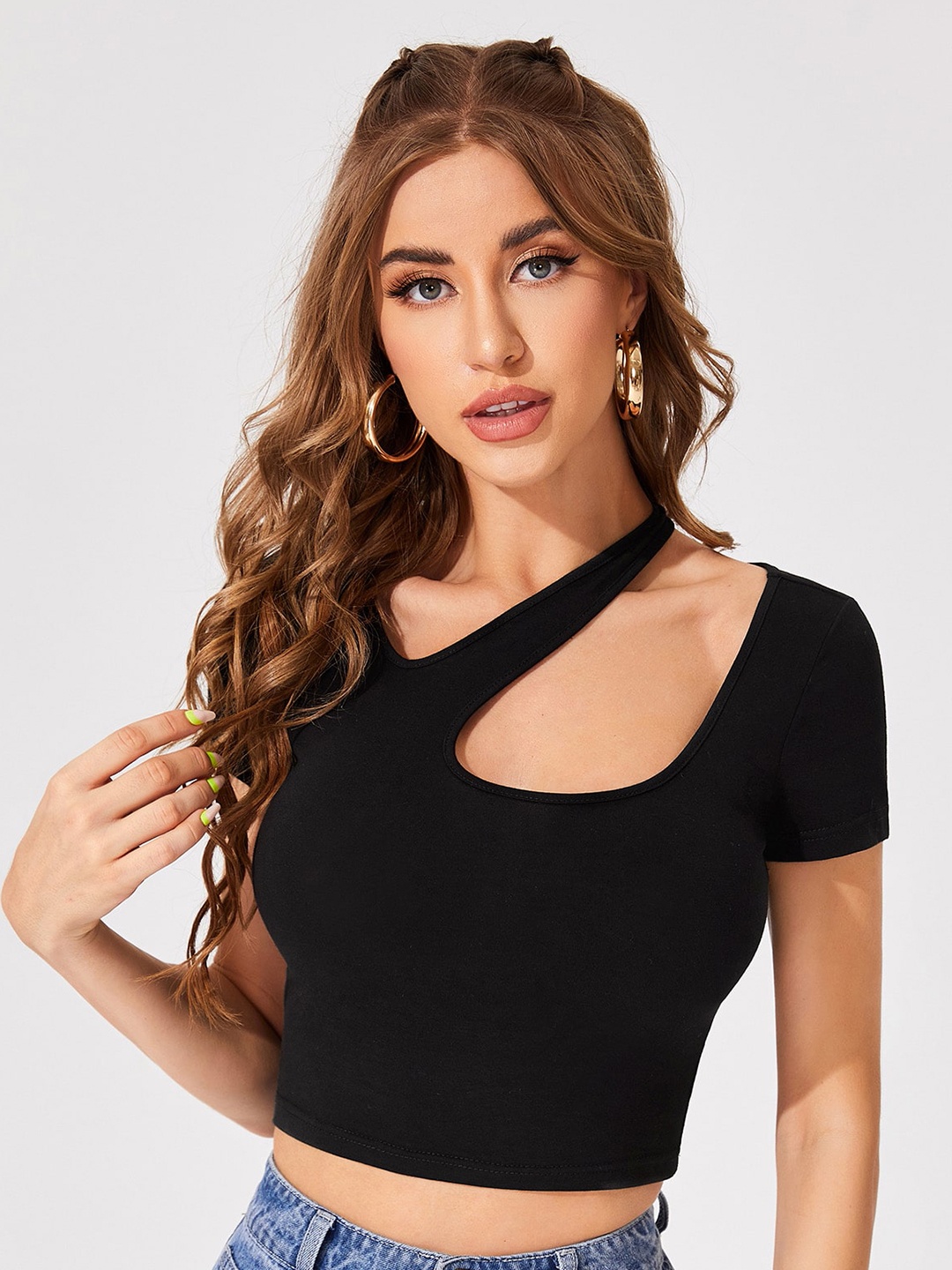 

CLAFOUTIS Asymmetrical Neck Cut-Out Crop Fitted Top, Black