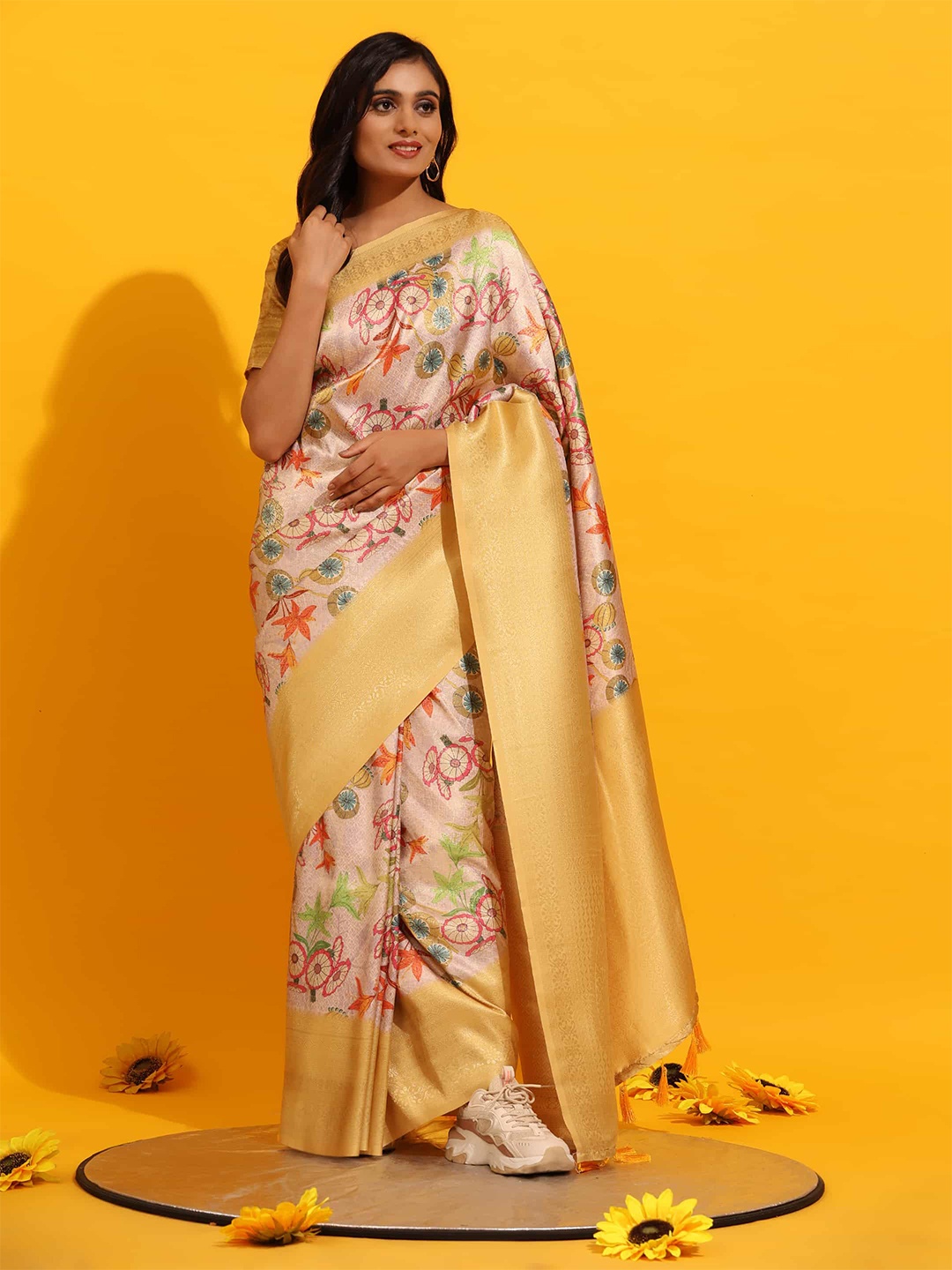 

Silk Land Floral Printed Zari Kanjeevaram Saree, Pink