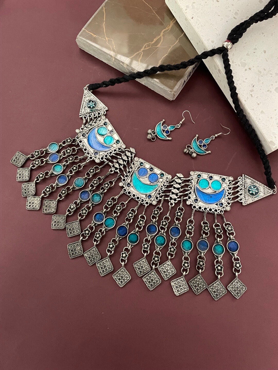 

Digital Dress Room Silver-Plated Oxidized Jewellery Set
