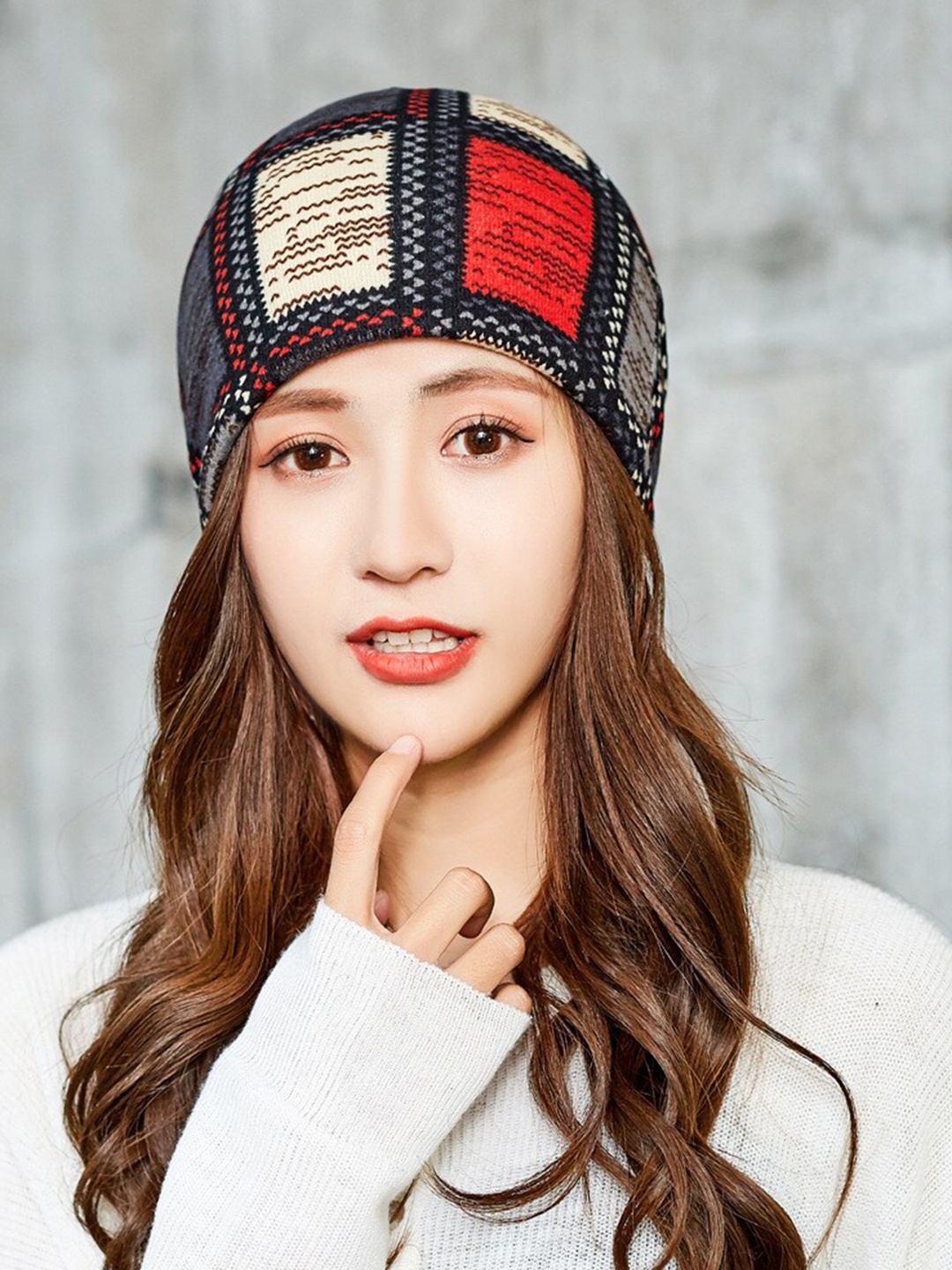 

Alexvyan Colourblocked Cotton Ponytail Beanie, Red