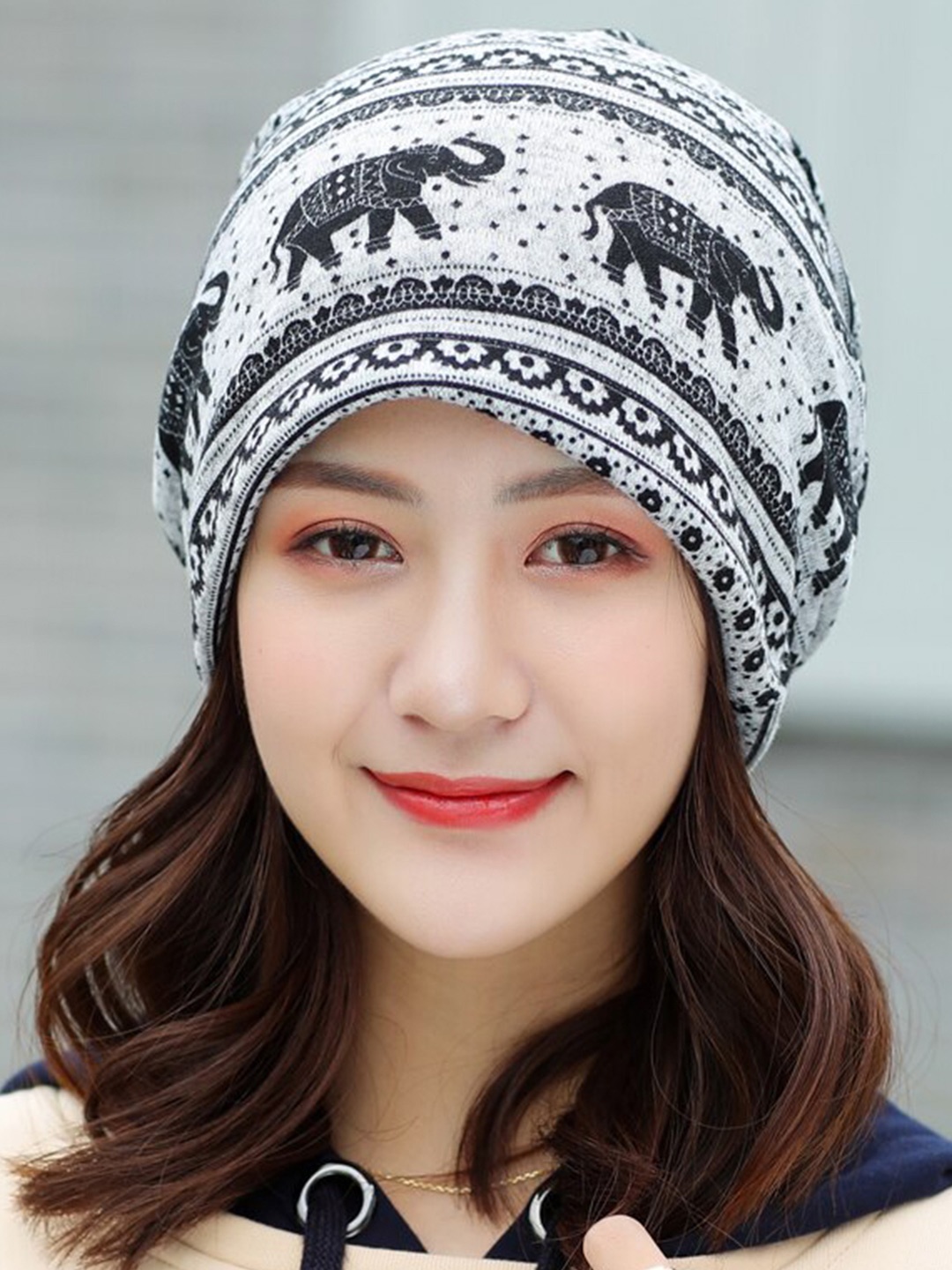 

Alexvyan Ethnic Motifs Printed Beanie, White