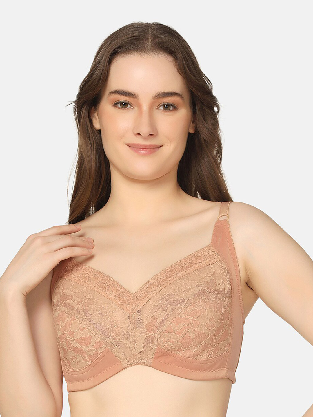 

Curvy Love Floral Laced Full Coverage Minimizer Bra With All Day Comfort, Beige