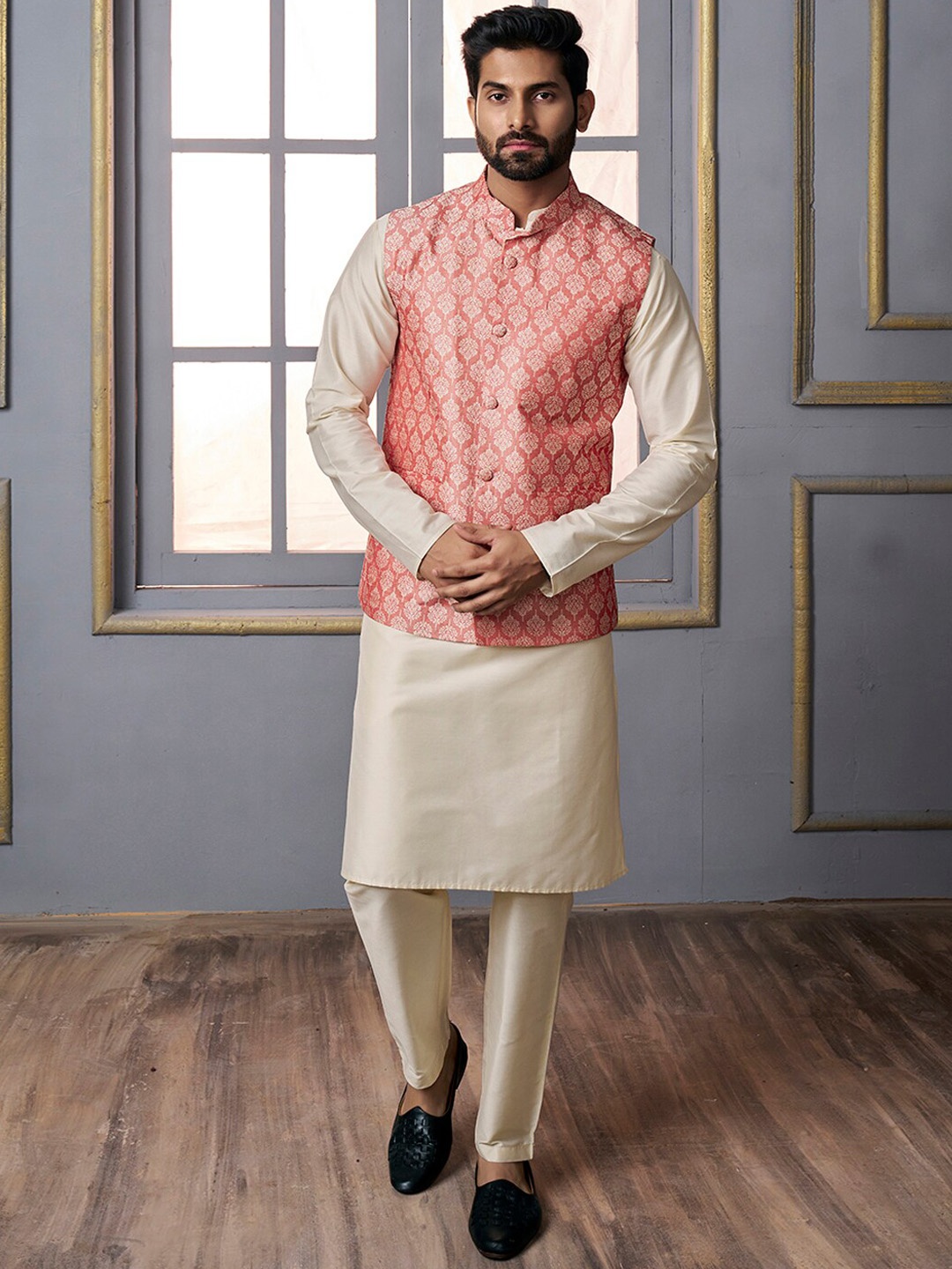 

Inddus Woven-Design Mandarin Collar Nehru Jacket, Pink