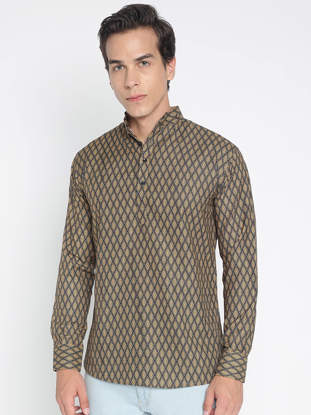 

COLORWINGS Geometric Printed Short Kurta, Beige