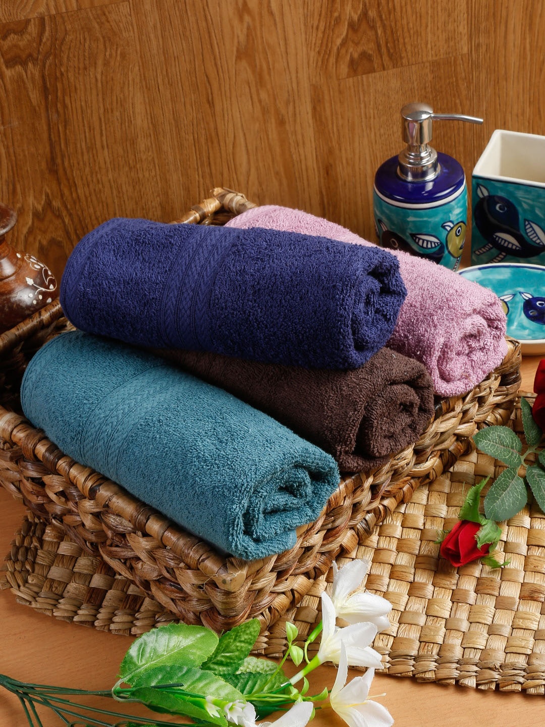 

Naksh Navy Blue & Lavender 4 Pieces Cotton 450 GSM Super Absorbent Hand Towels