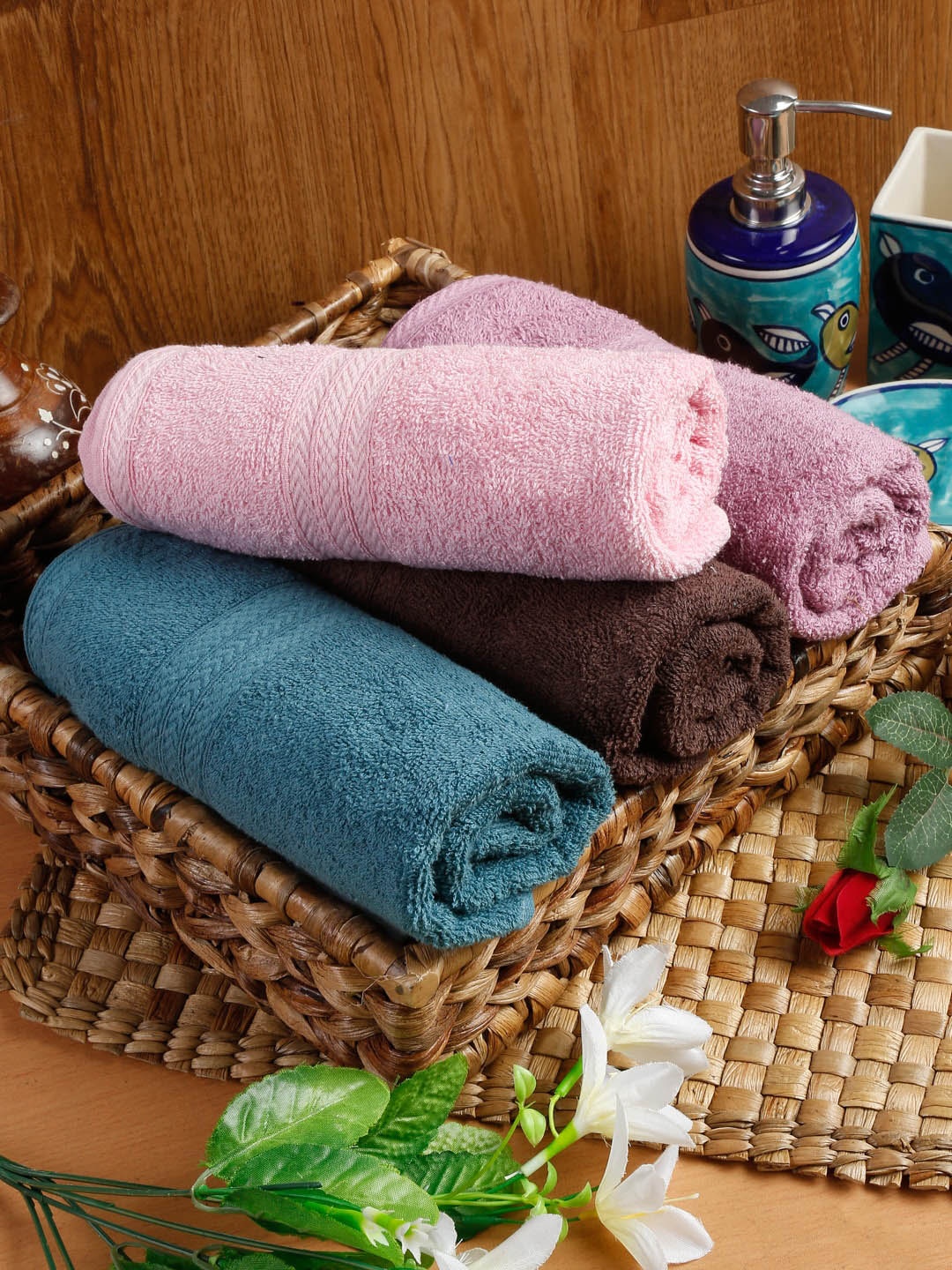 

Naksh 4 Pcs Coffee Brown & Pink Cotton 450 GSM Super Absorbent Hand Towels