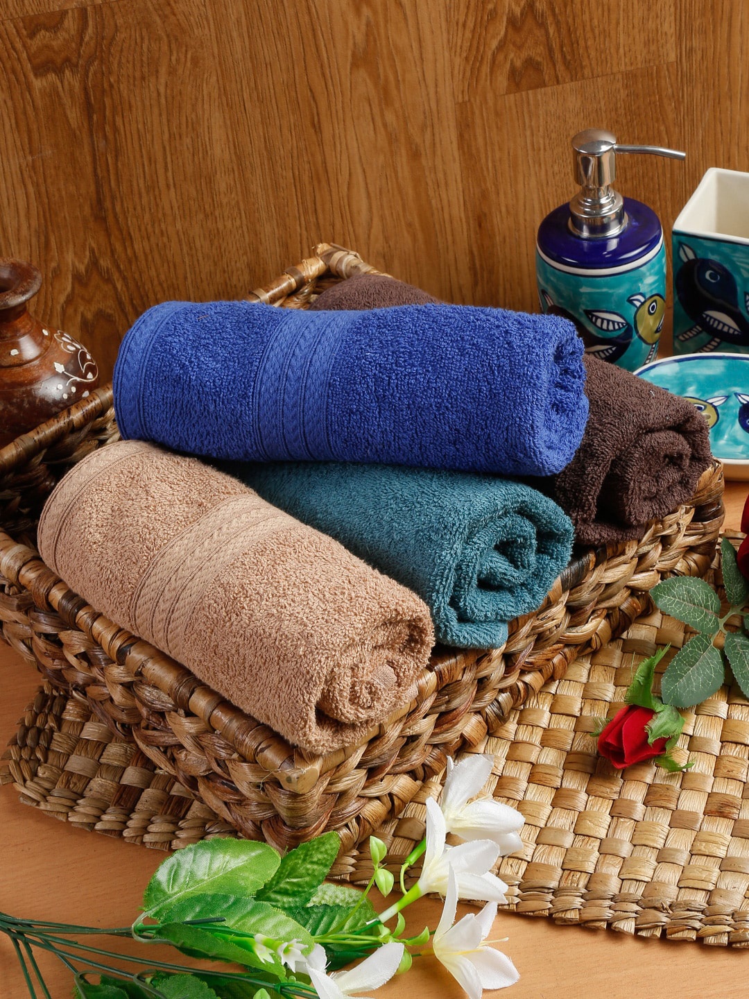 

Naksh Blue & Beige 4 Pieces 450 GSM Pure Cotton Super Absorbent Hand Towels