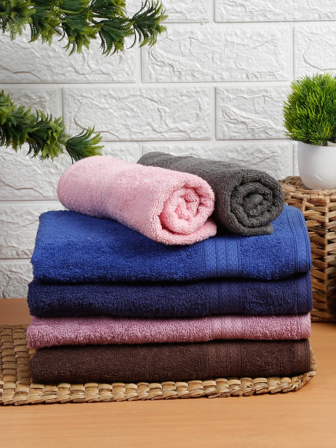 

Naksh Blue & Grey 6 Pieces Cotton 450 GSM Hand Towels