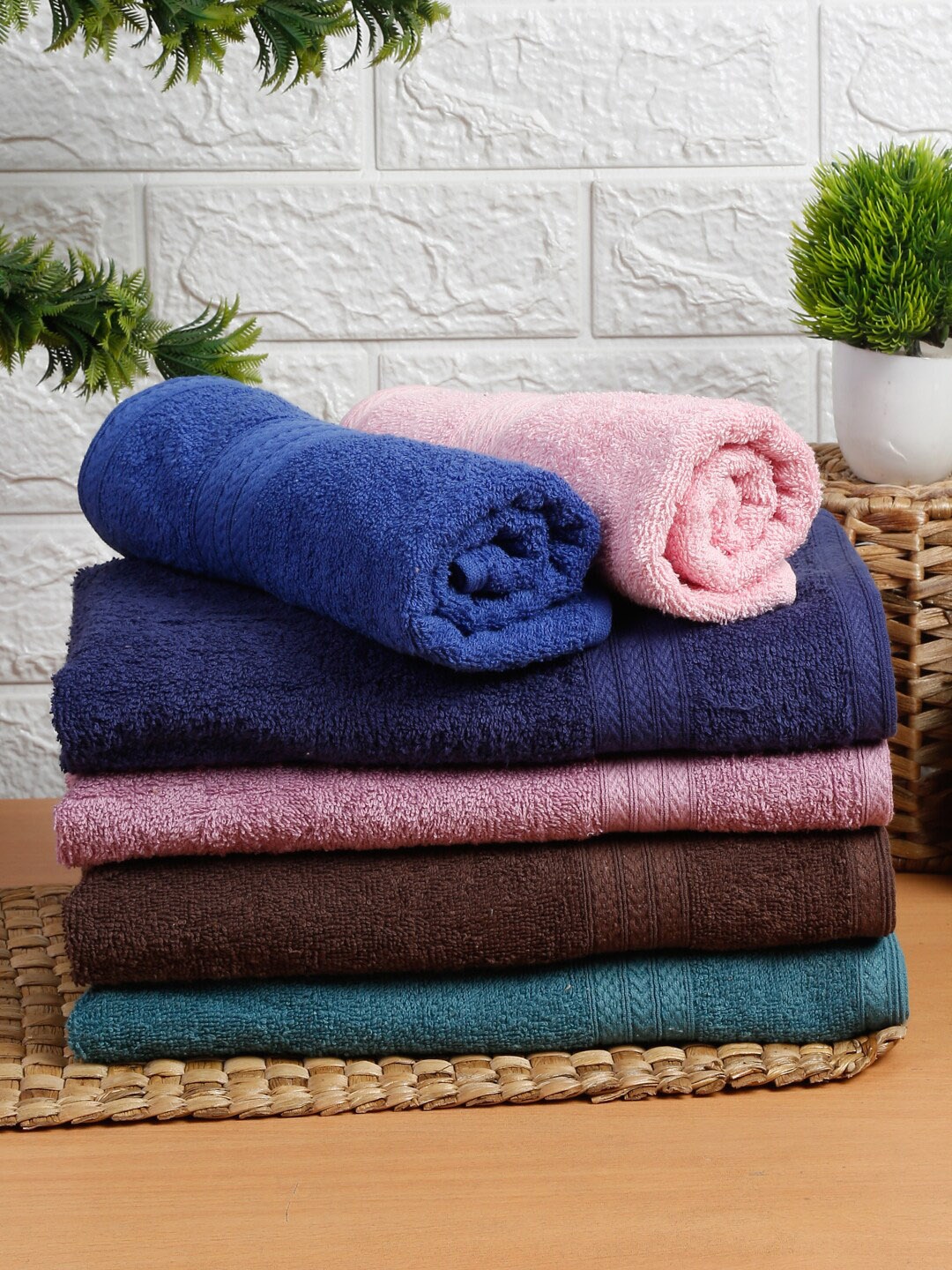 

Naksh Pink & Blue 6 Pieces Super Absorbent 450 GSM Cotton Hand Towels