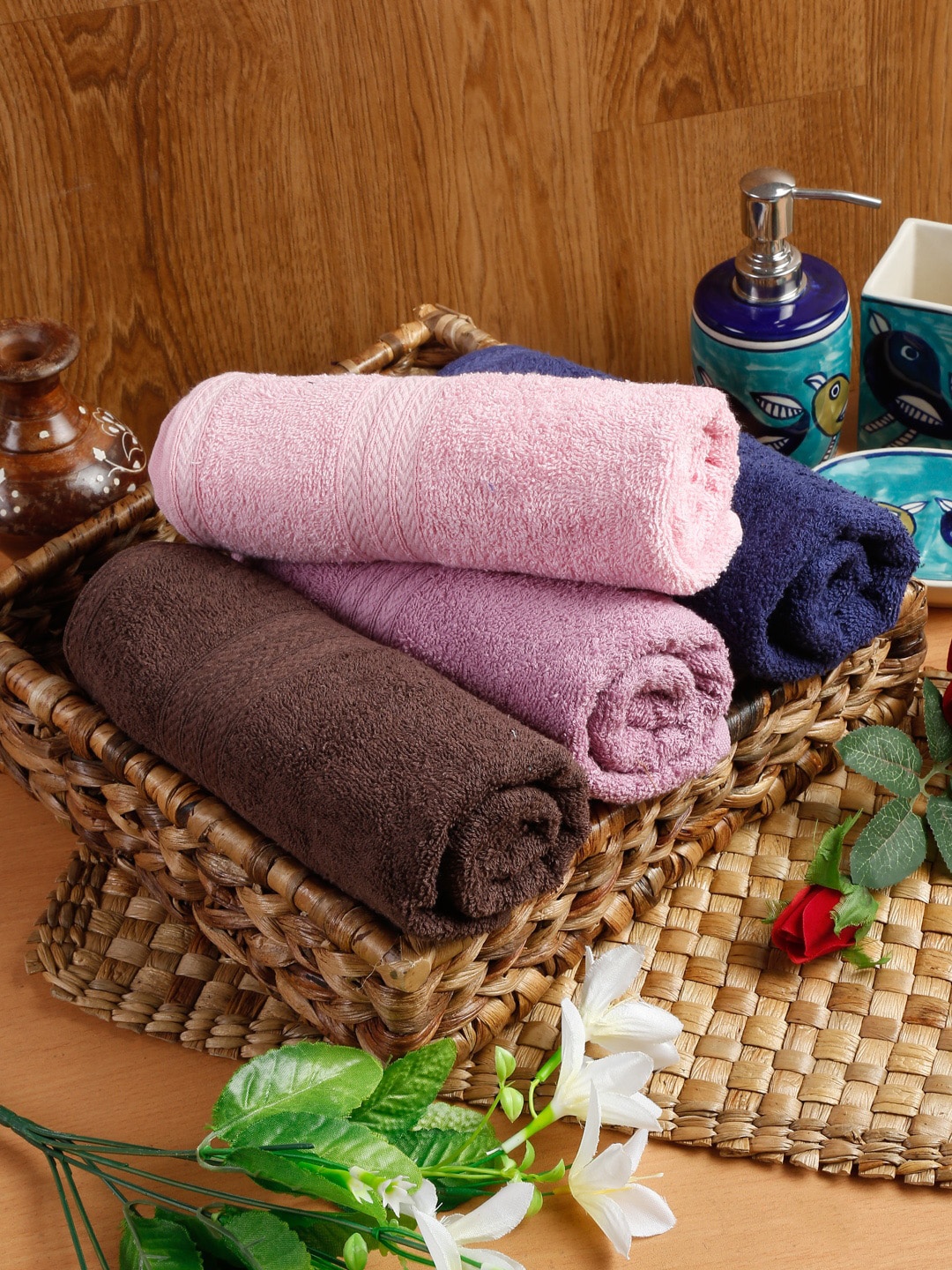 

Naksh Cotton Brown & Pink 4 Pieces 450 GSM Super Absorbent Hand Towels