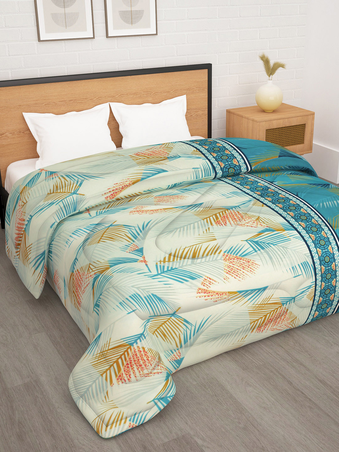 

Story@home Blue Floral 180 GSM Reversible Ac Room Double Bed Comforter