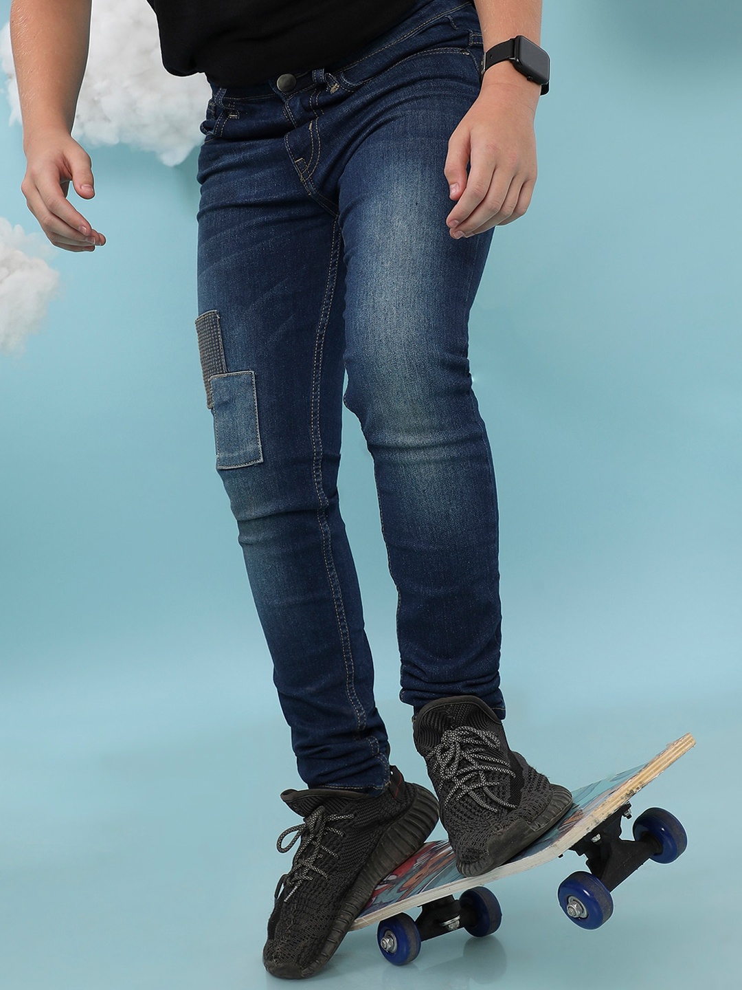 

Instafab Boys Smart Slim Fit Clean Look Whiskers & Chevrons Applique Cotton Jeans, Navy blue
