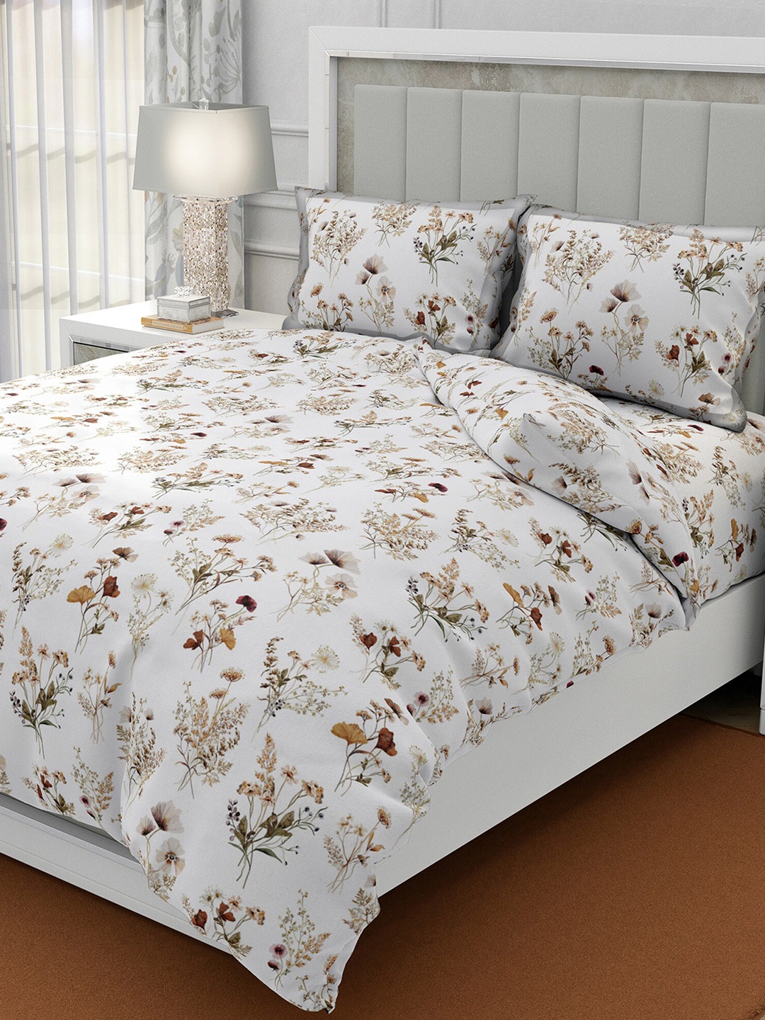

BELLA CASA Magnum White & Brown Floral Pure Cotton 300 TC King Bedsheet & 2 Pillow Covers